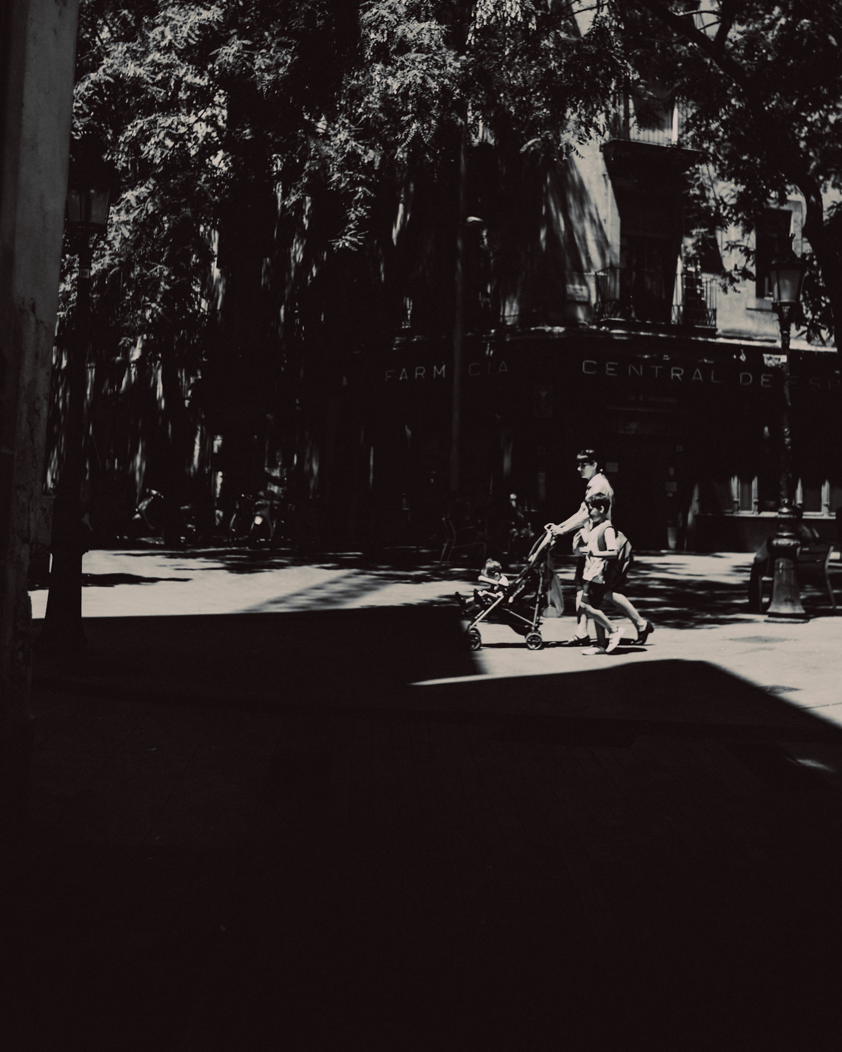 A sidestreet in the Gothic Quarter, Barcelona, Spain, July 2016, Leica M.