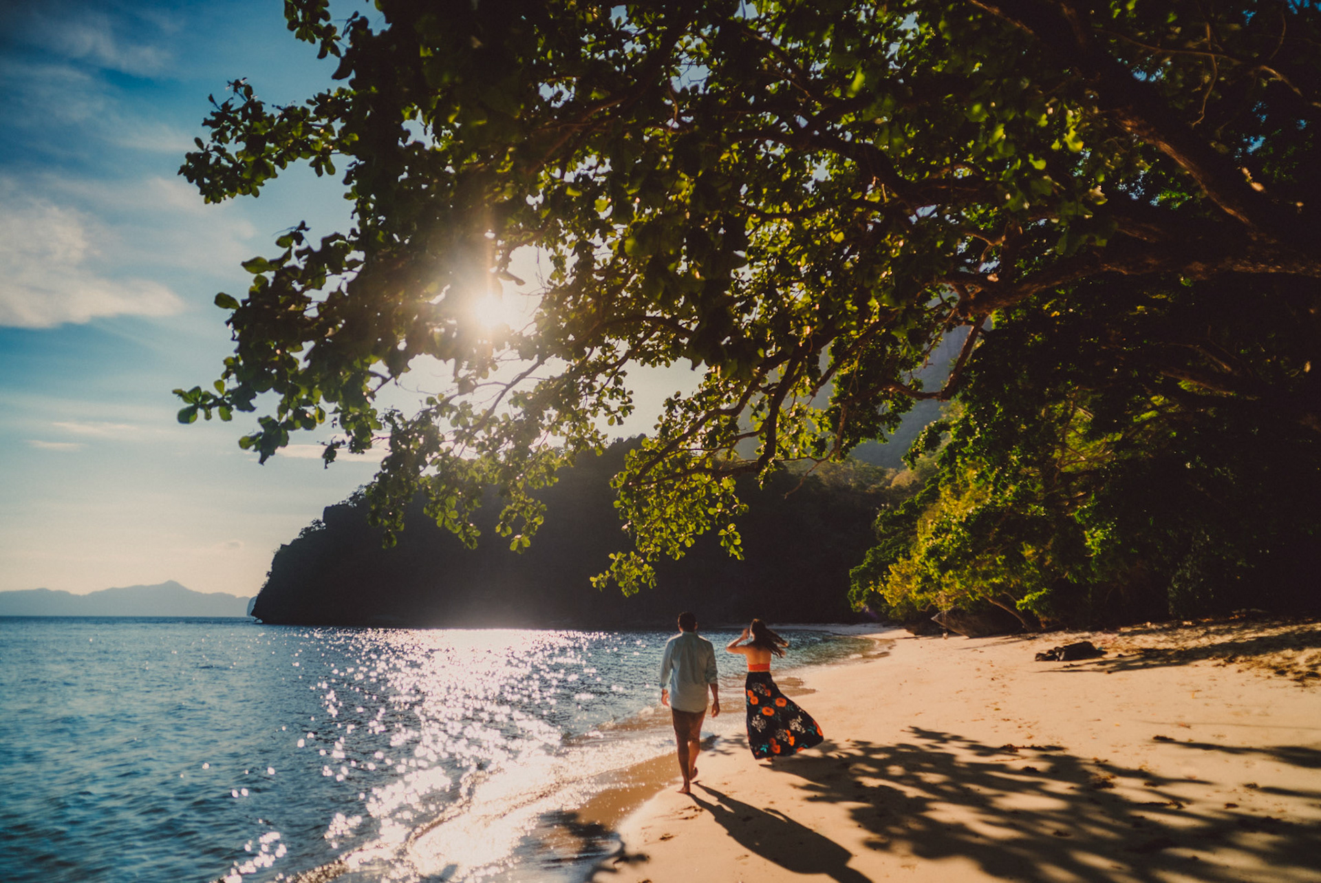 Under a shadowy tree in Cadlao Island, from Peter &amp; Alexis' adventure pre wedding photo shoot in El Nido, Palawan, Philippines, Southeast Asia, April 2018, Sony A7SII