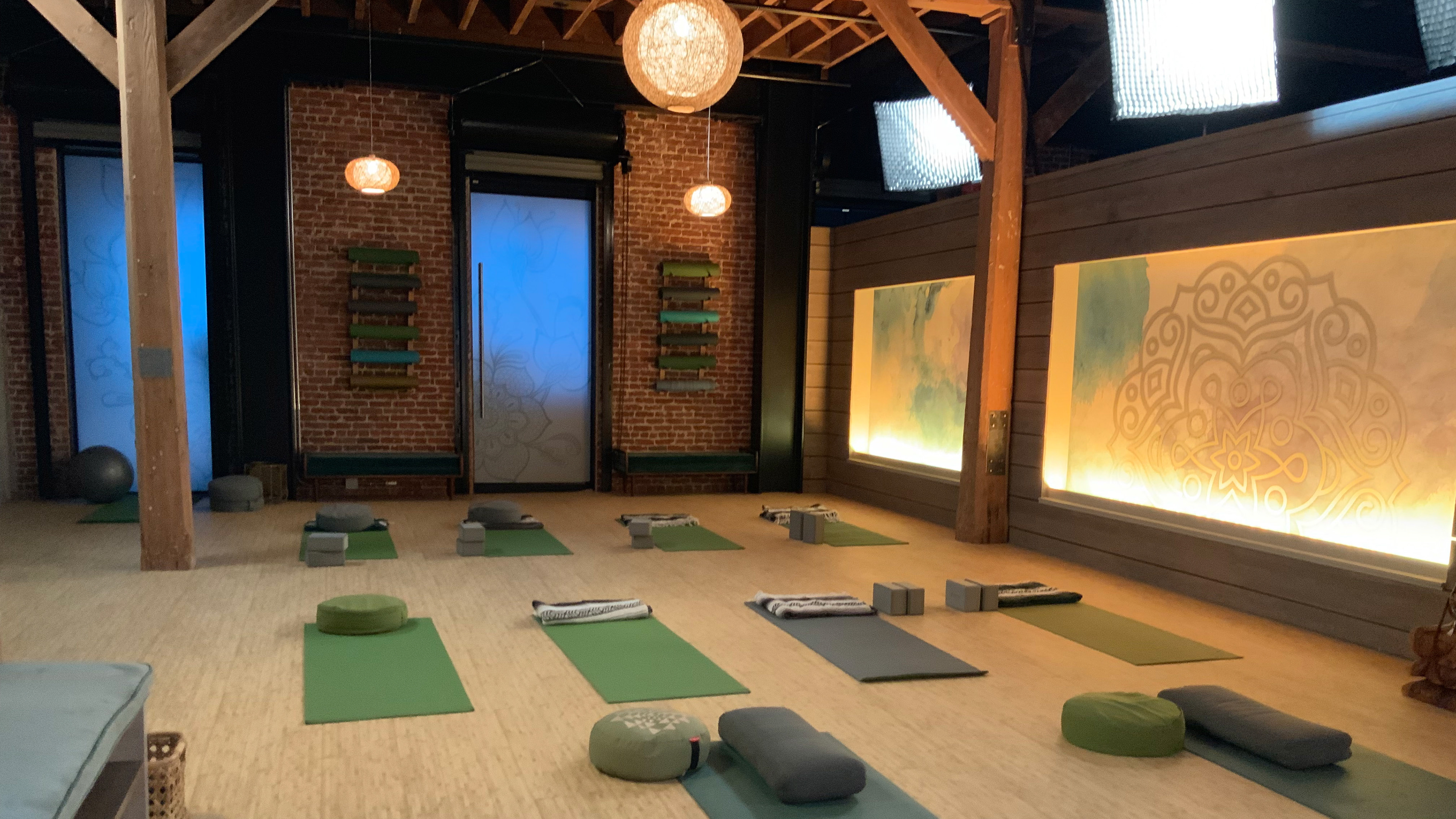 Yoga Studio - 13 Reasons Why