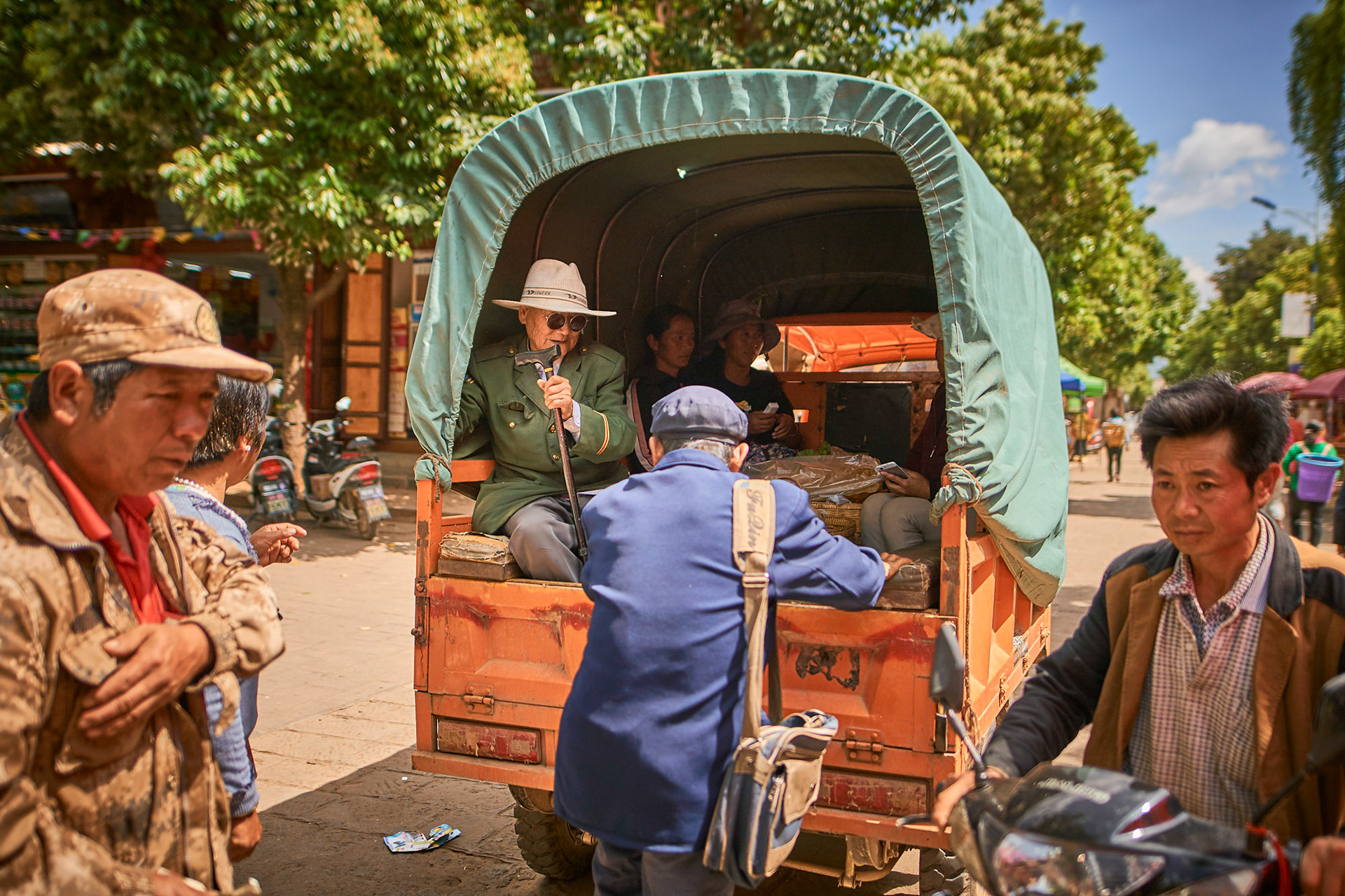 Market day in Shaxi 2017