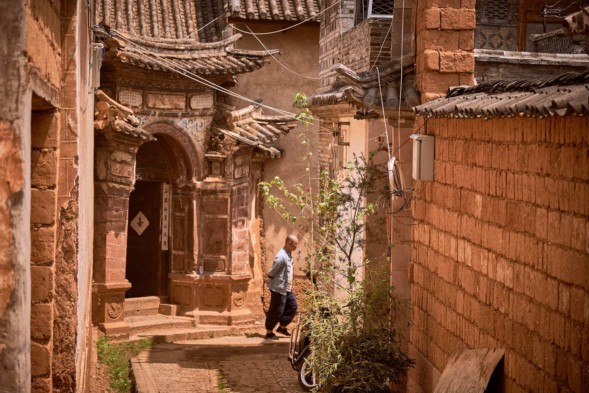 Shaxi market day