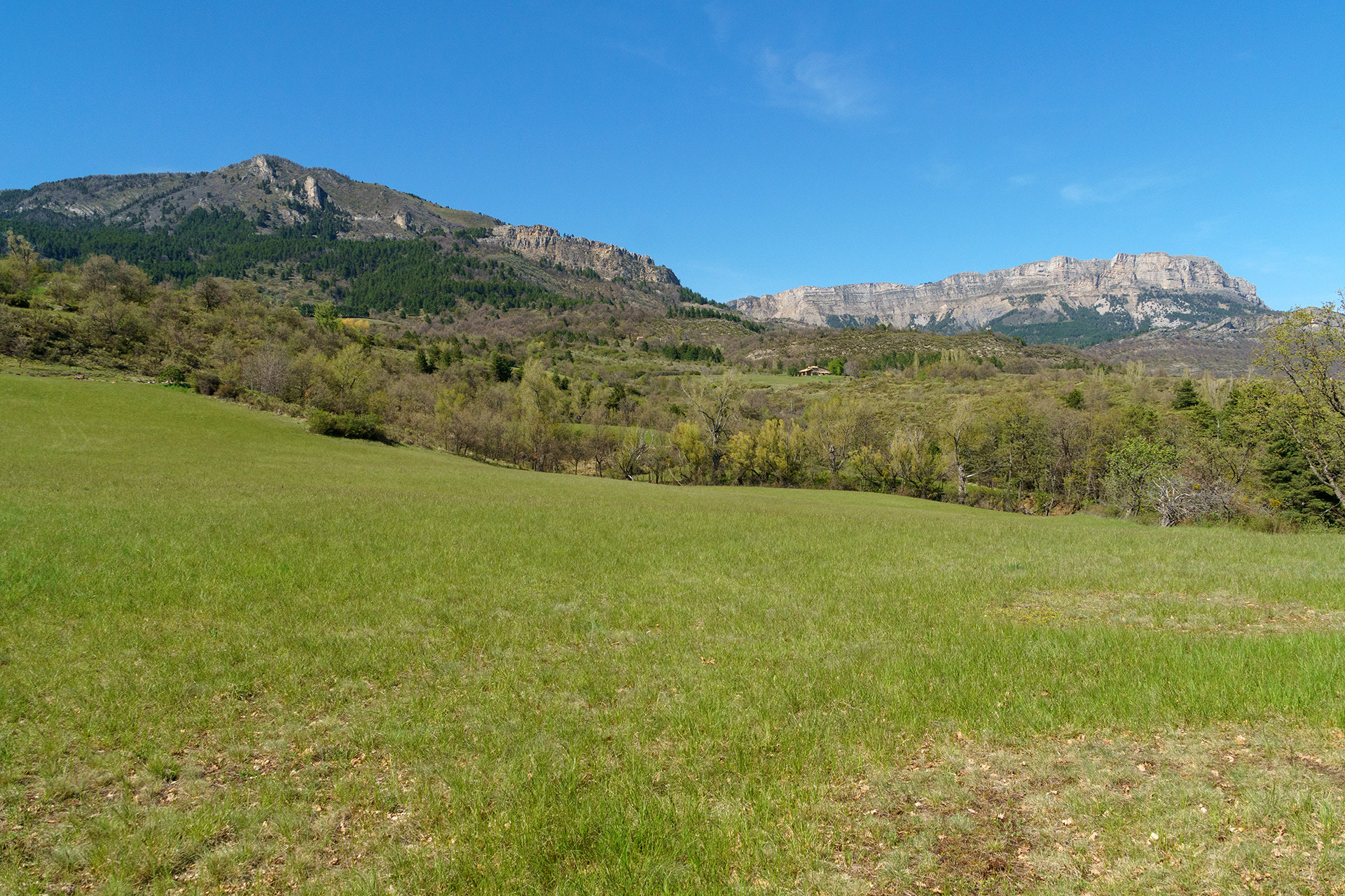 Montagne de Mélan, col de l'hysope et barre de Géruen