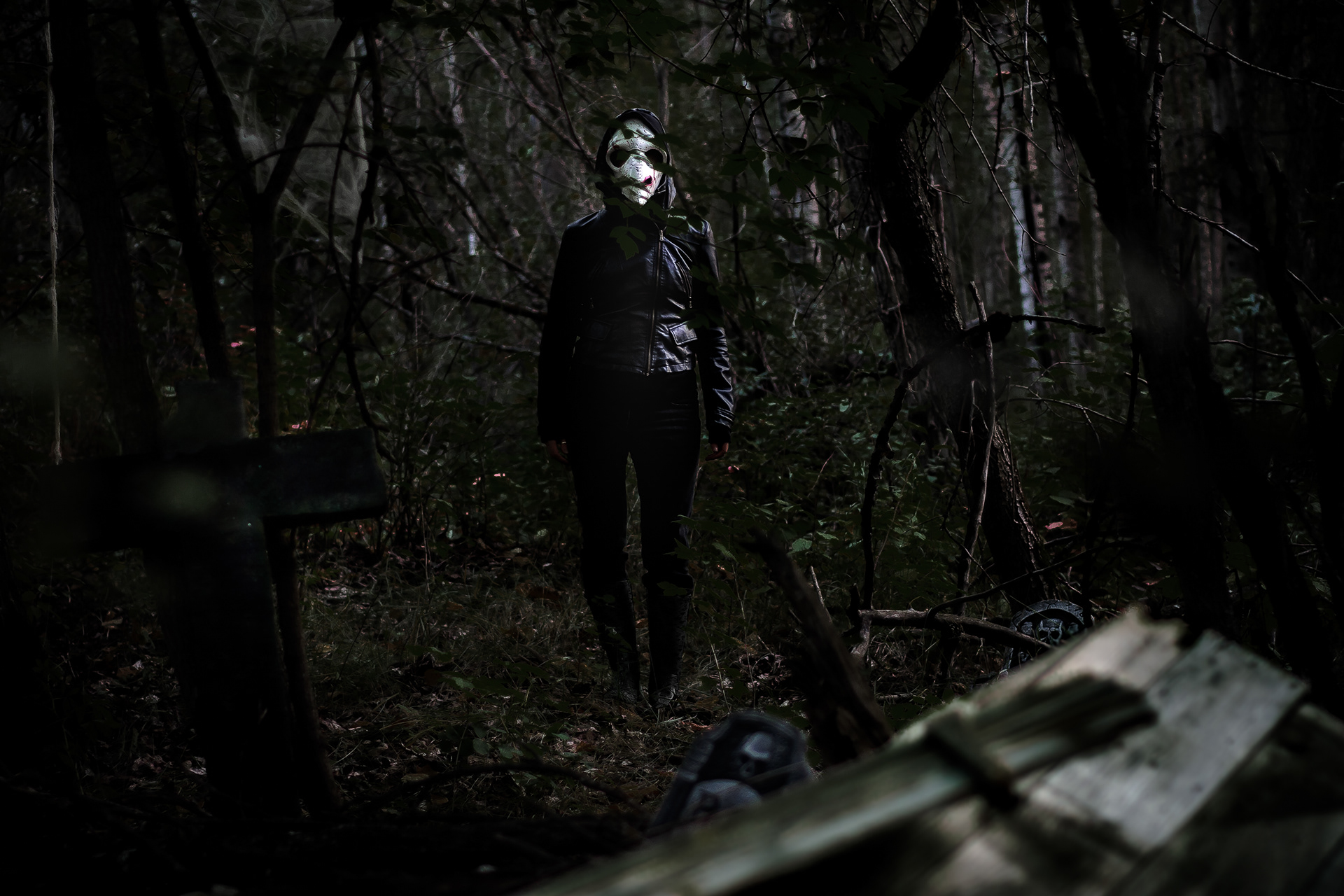 HMUA: Vampire Nomad Palette - Model: Corinne Simpson - Set  Decorator: Gillian Was