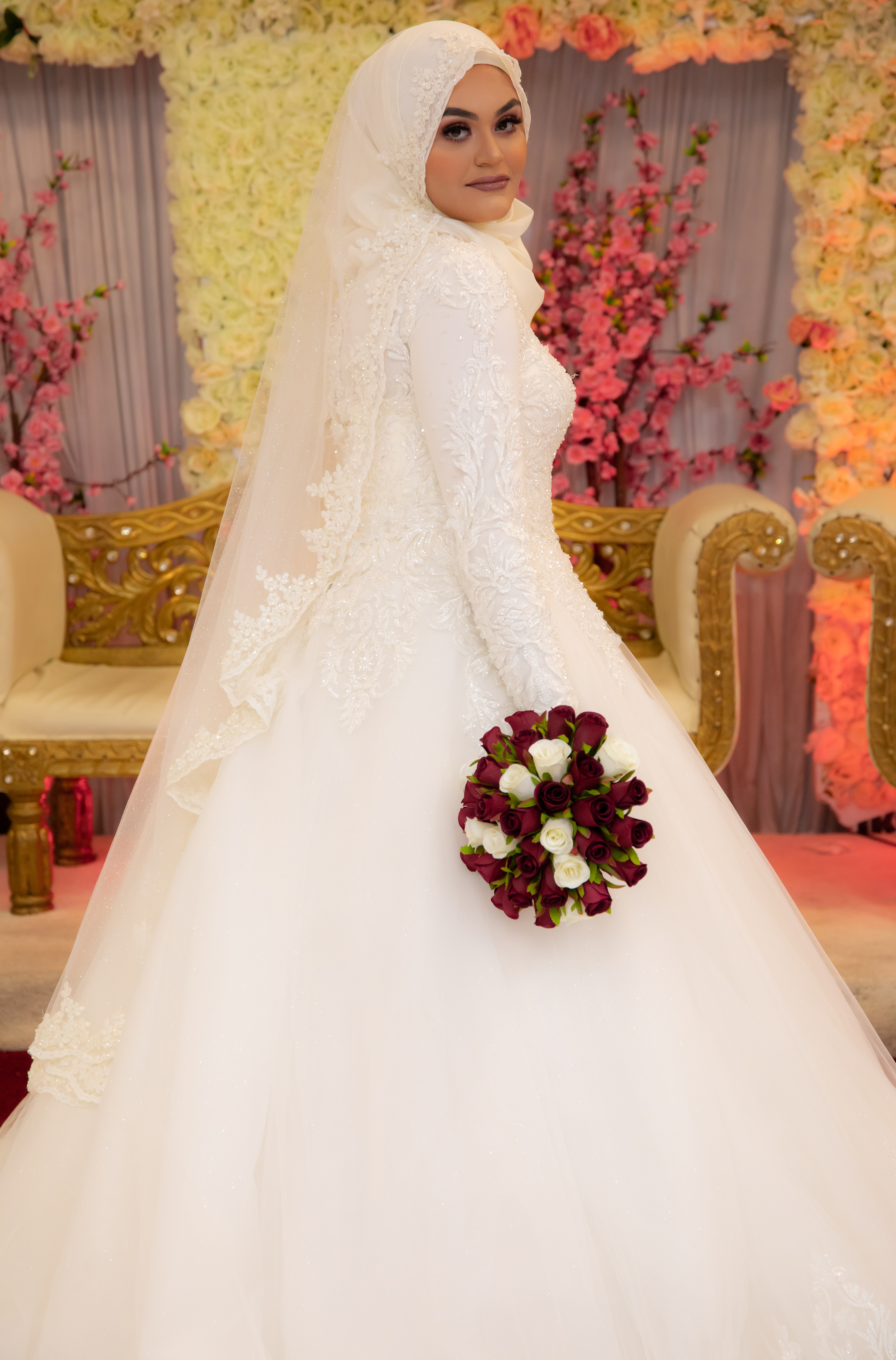 Bride & Groom Wedding Portrait Shoot #bridaldress #visionaryphotography #muslimwedding #brideportrait #weddingdecor