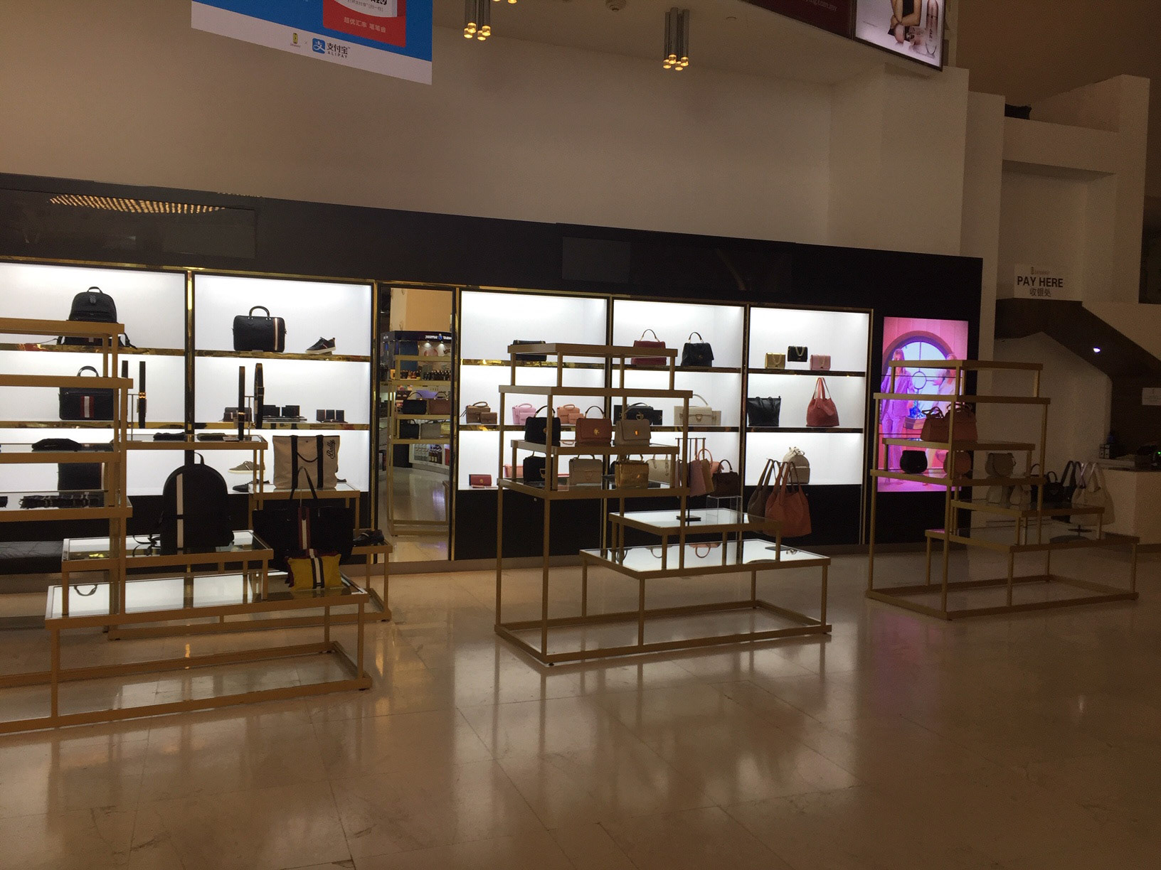Ldesignn Sdn Bhd Malaysia Airports Niaga Sdn Bhd Klia 2 Eraman