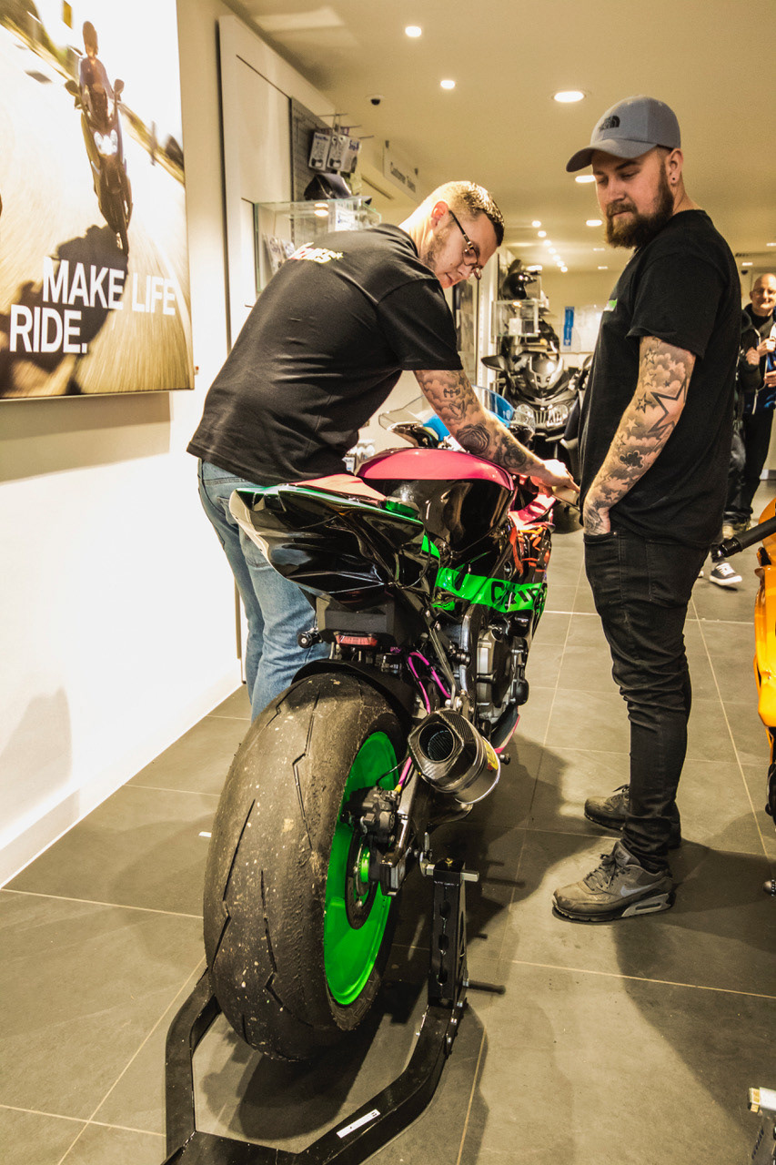 Pixhall Images Simon Hall Blades Racing