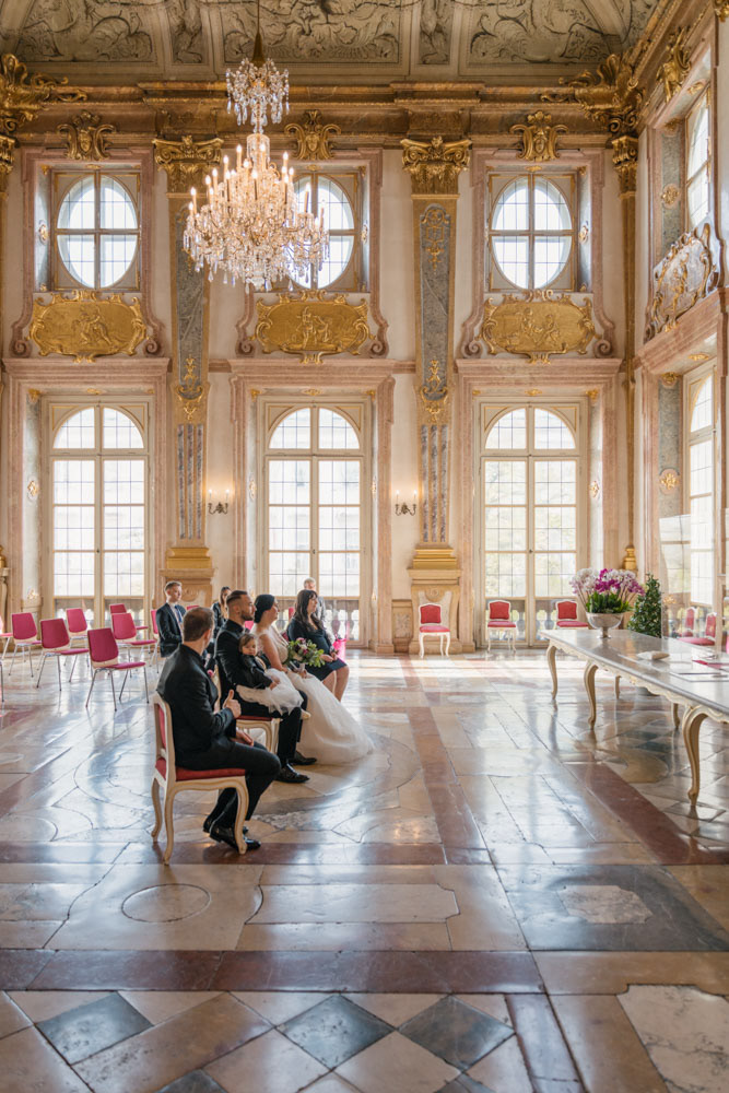 Hochzeit_Salzburg_Marmorsaal_Mirabell_Hochzeitsfotograf_Thomas_Traschwandtner_Tau_Light_Mediav