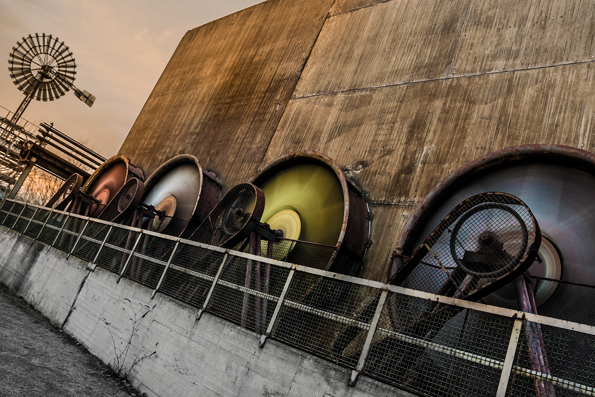 Rotoren im Landschaftspark Duisburg