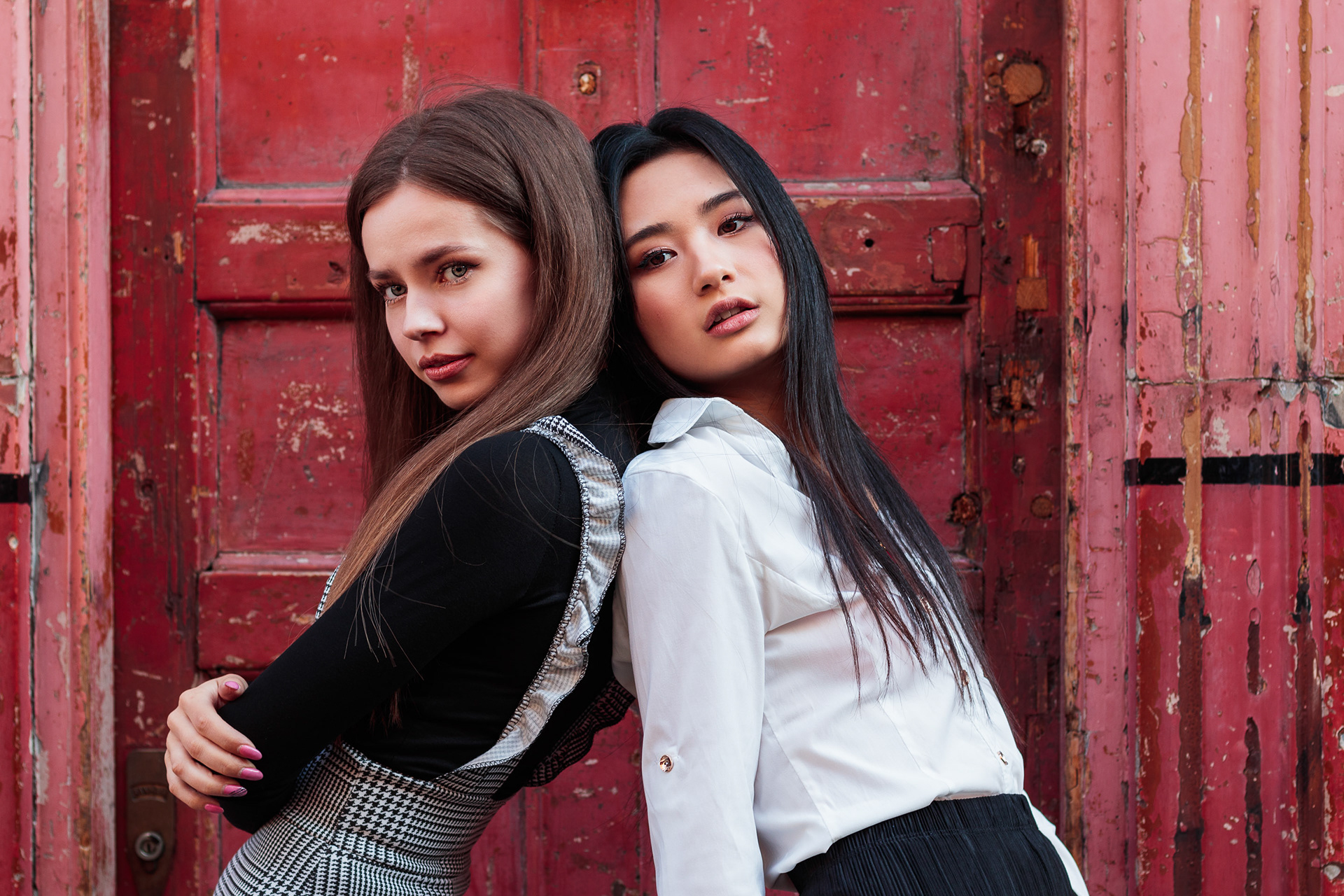 Karolina and Lydia