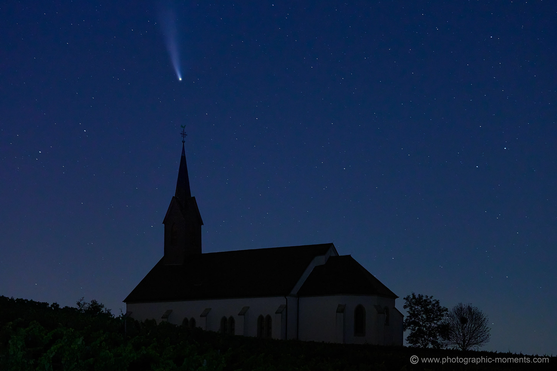 Komet Neowise Juli 2020 / Rochus-Kapelle Nittel