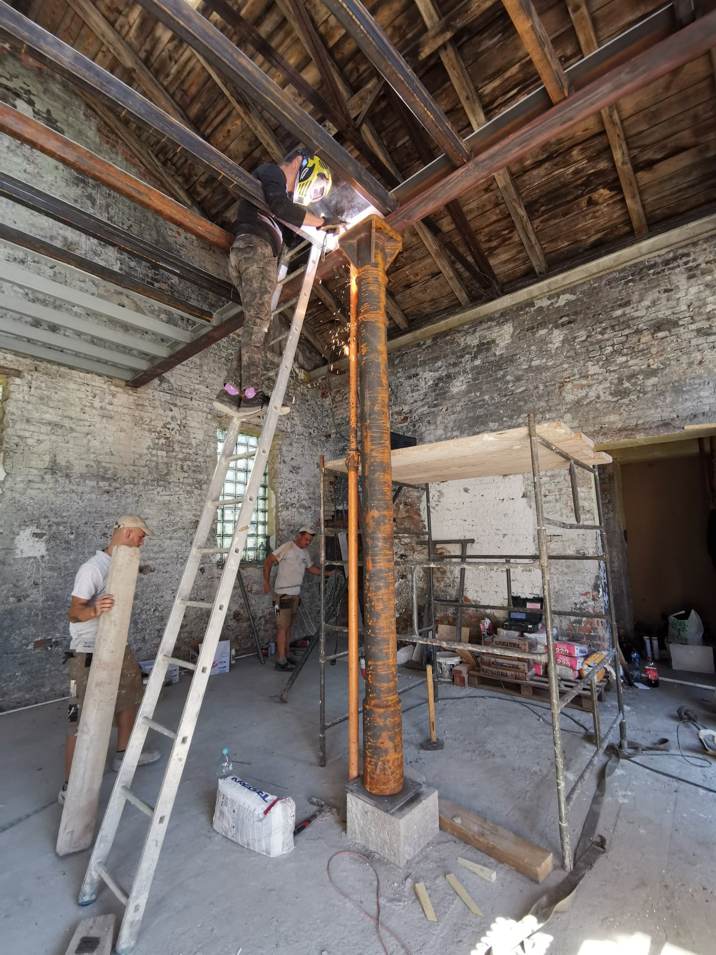 montaż detalu