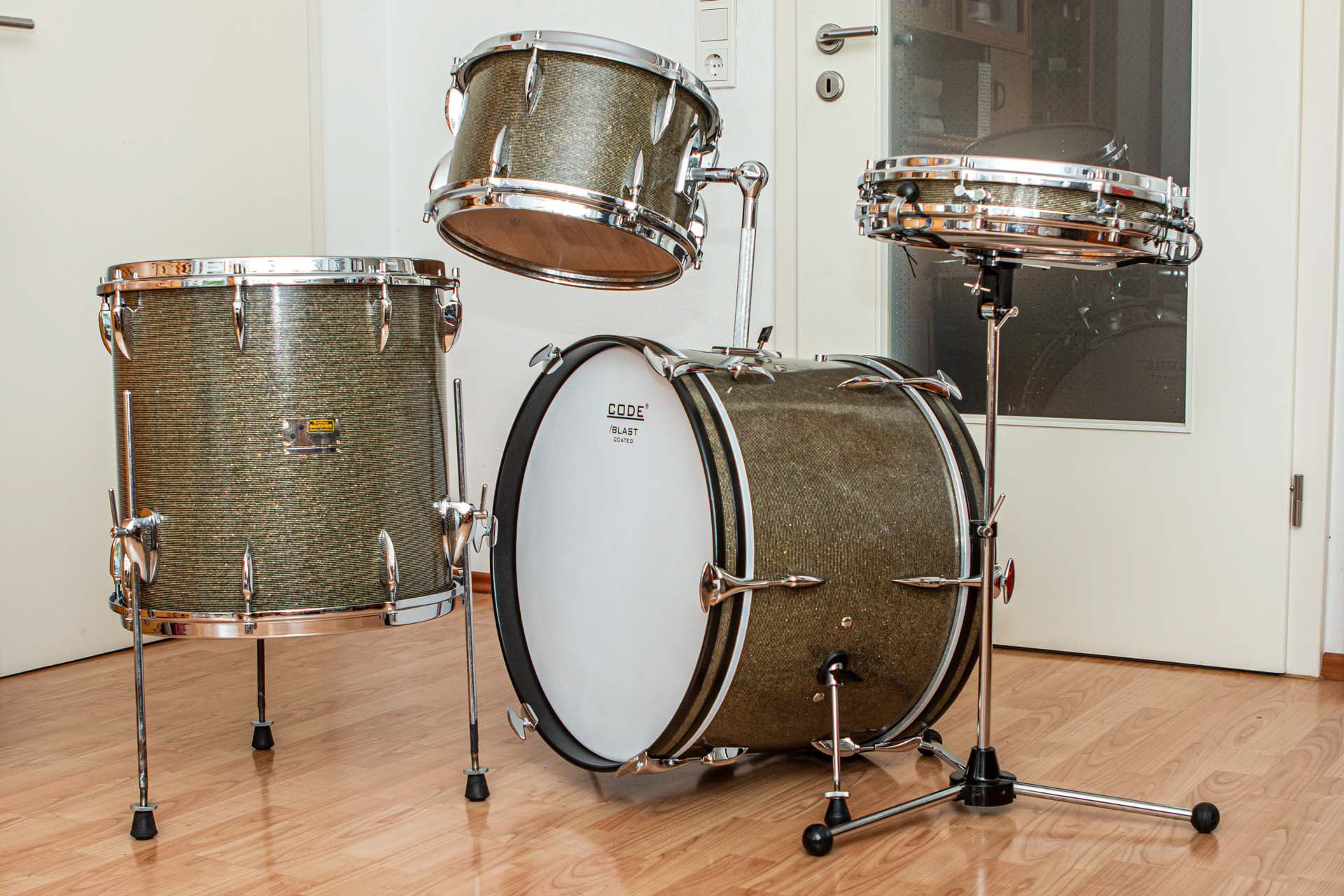 Sonor Teardrop, 1967, in sparkling black-silver striped | Herbert Heim Vintagedrums