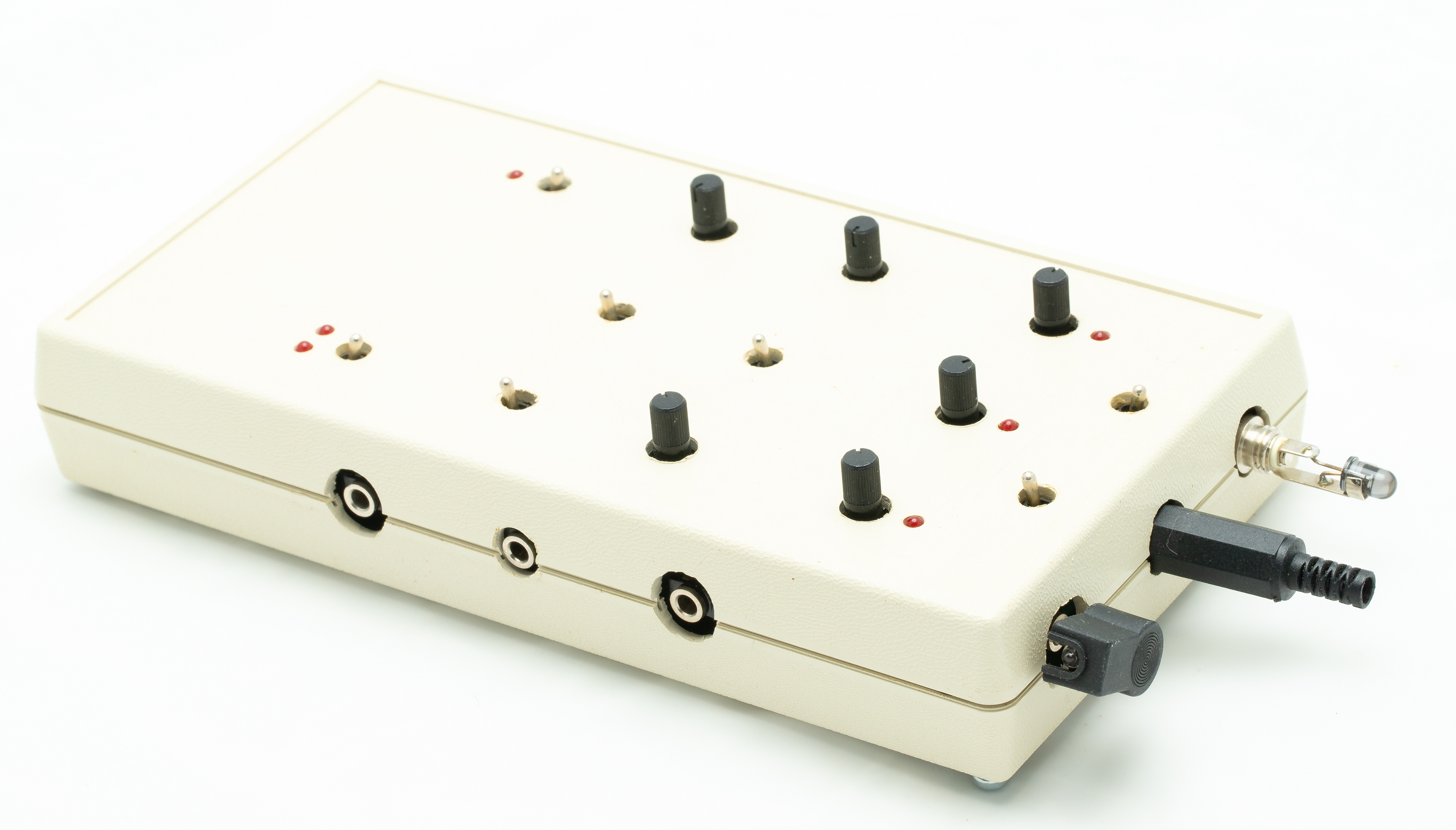 The Hotshot trigger I designed and built in 1994. Dual beam, Flash ready capability