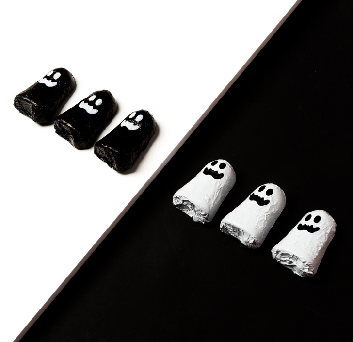 lindsey l ahmet graphic designer and photographer halloween marketing design blog ghost sweets black on white