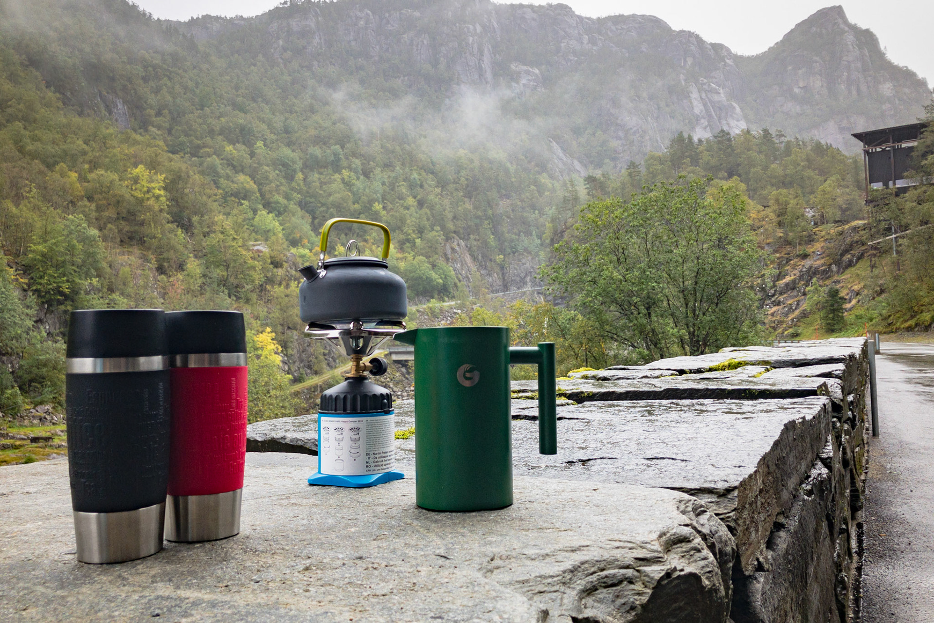 Apple iPhone 8 @ ISO 25 | 3.99 mm | f/1.8 | 1/40 s