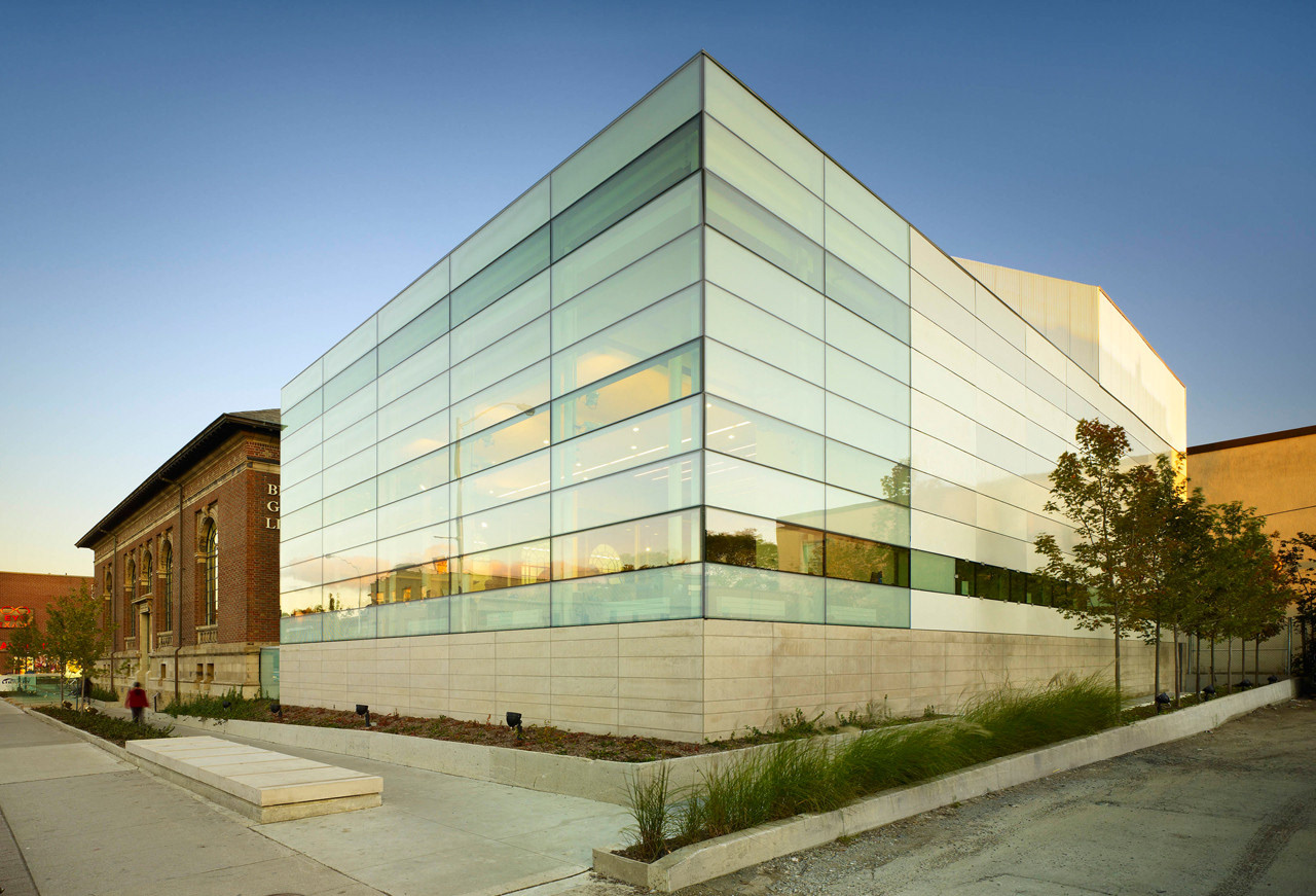 Bloor/Gladstone Library Toronto, Ontario RDHA 2010 (Image 28)