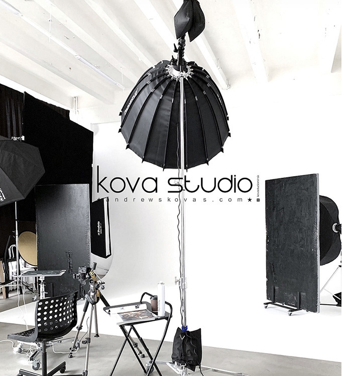 Фотостудия в Минске с циклорамой KOVA STUDIO