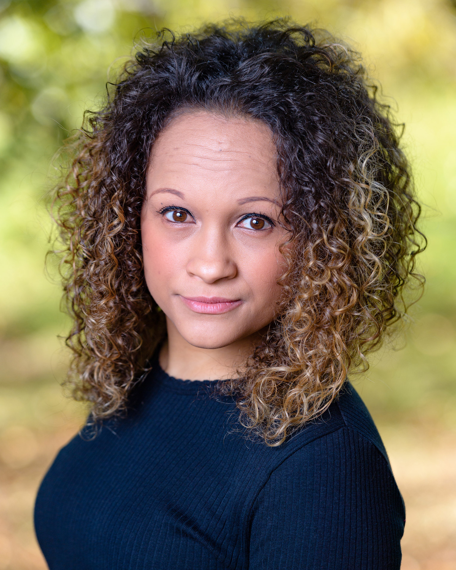 Headshot of performer Laura Perryman