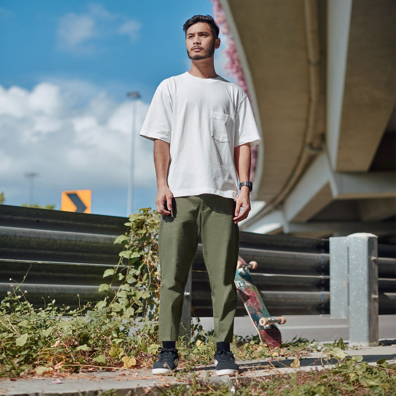 Uniqlo - Ankle Pants Campaign