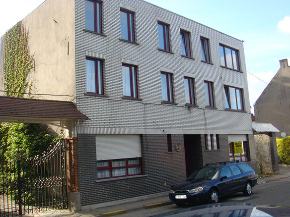Residentie SAMURAI, Korte Massemsesteenweg 32 te Wetteren - 4 Entiteiten, 0 Gar/Par/SP - Syndicus sedert 1 juni 2011 - AV periode 15-30 september - Samurai@VastgoedbeheerDeVuyst.be