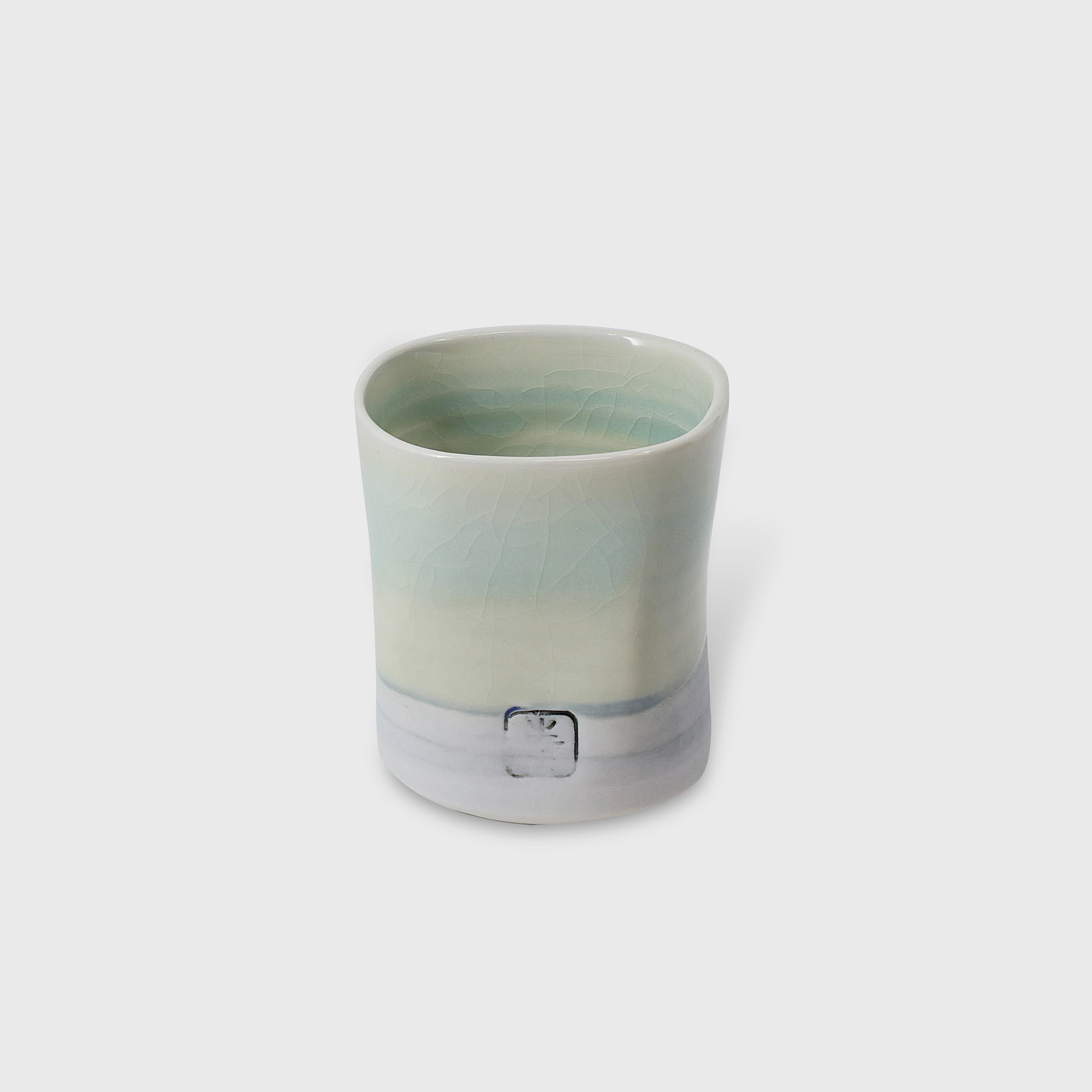 Tasse à café, porcelaine - 20€