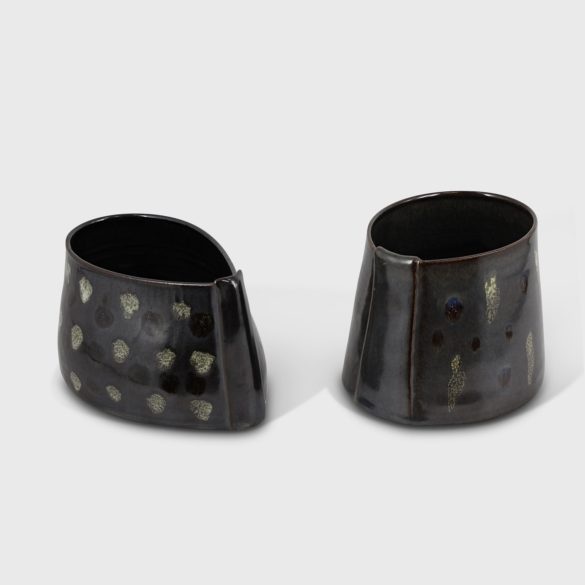 Vases - Porcelaine - 68€ l'un