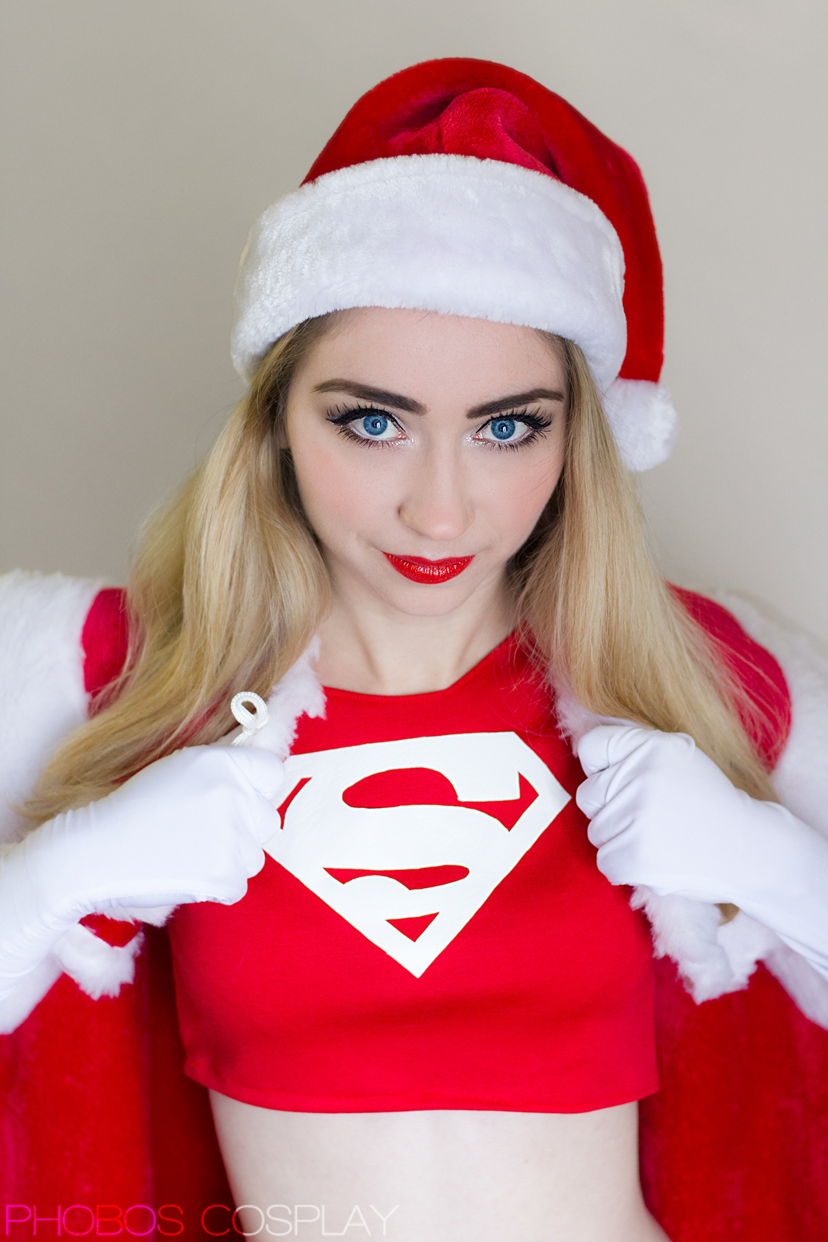 Phobos Cosplay Christmas Supergirl DC Comics