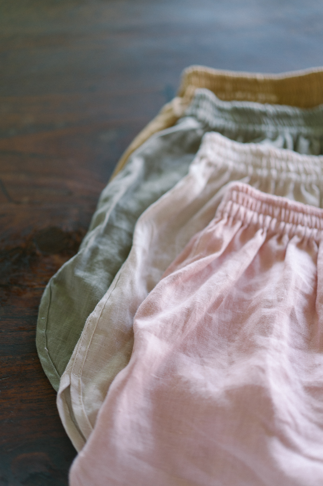 100% Linen Shorties