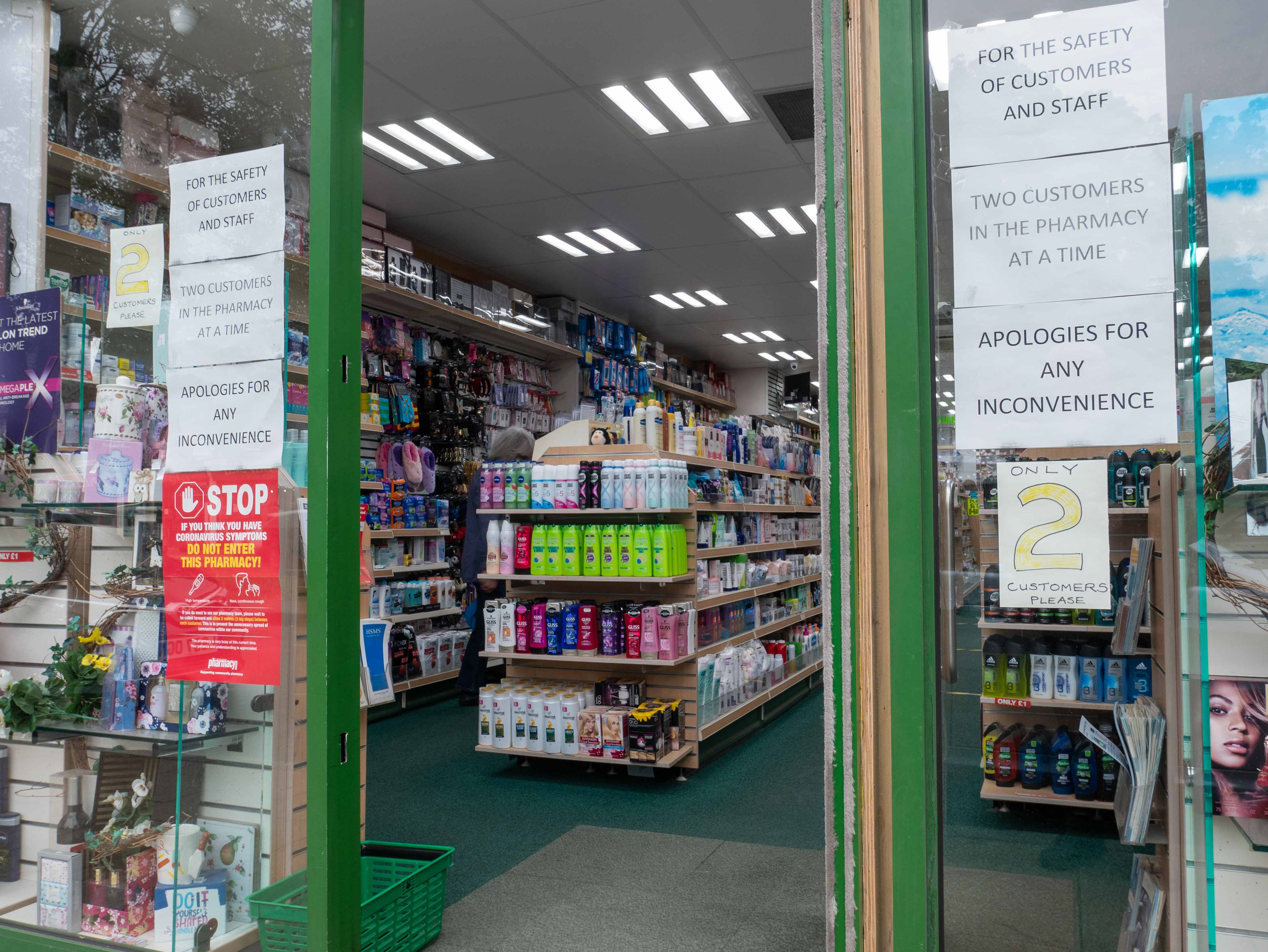 Limited numbers of people in shops