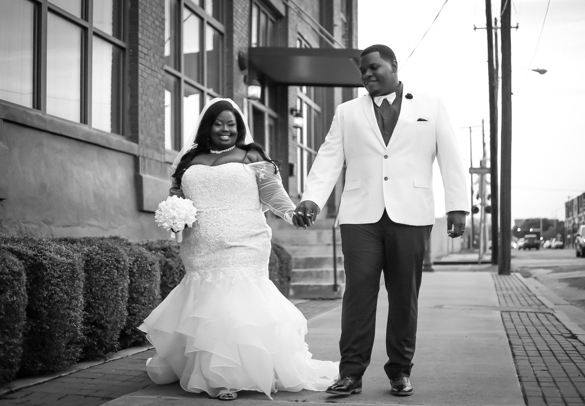 Waco Texas Wedding Photographer at the Phoenix Ballroom