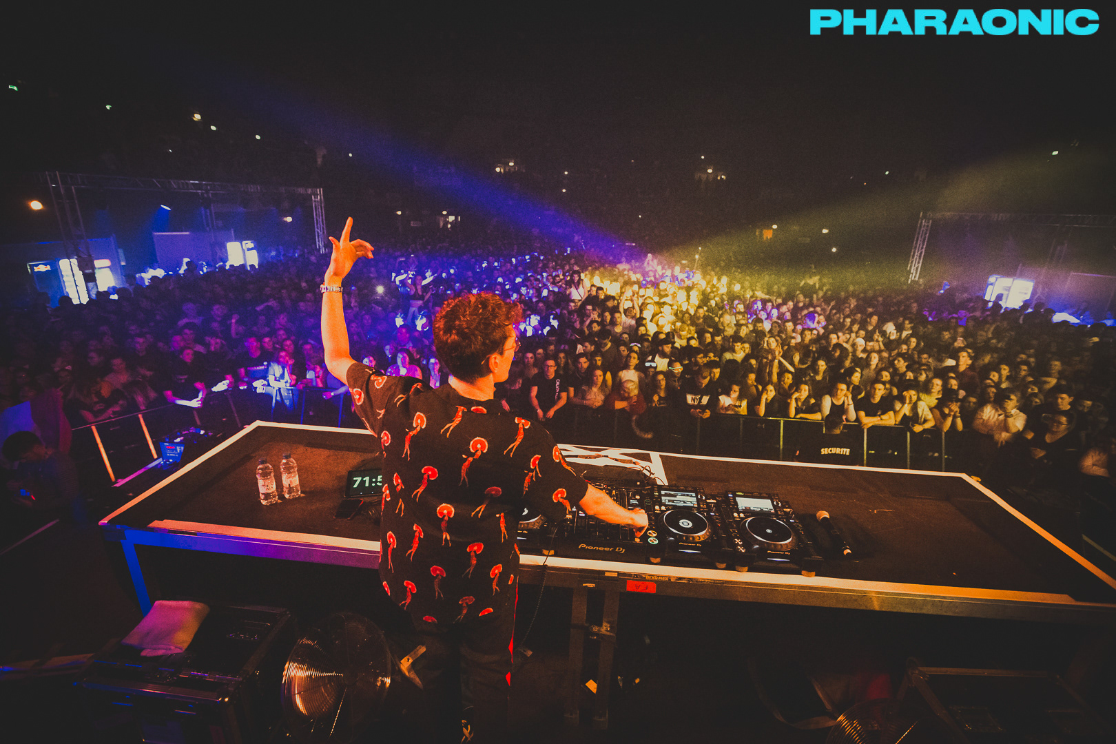 Lost Frequencies © Lempens Studio