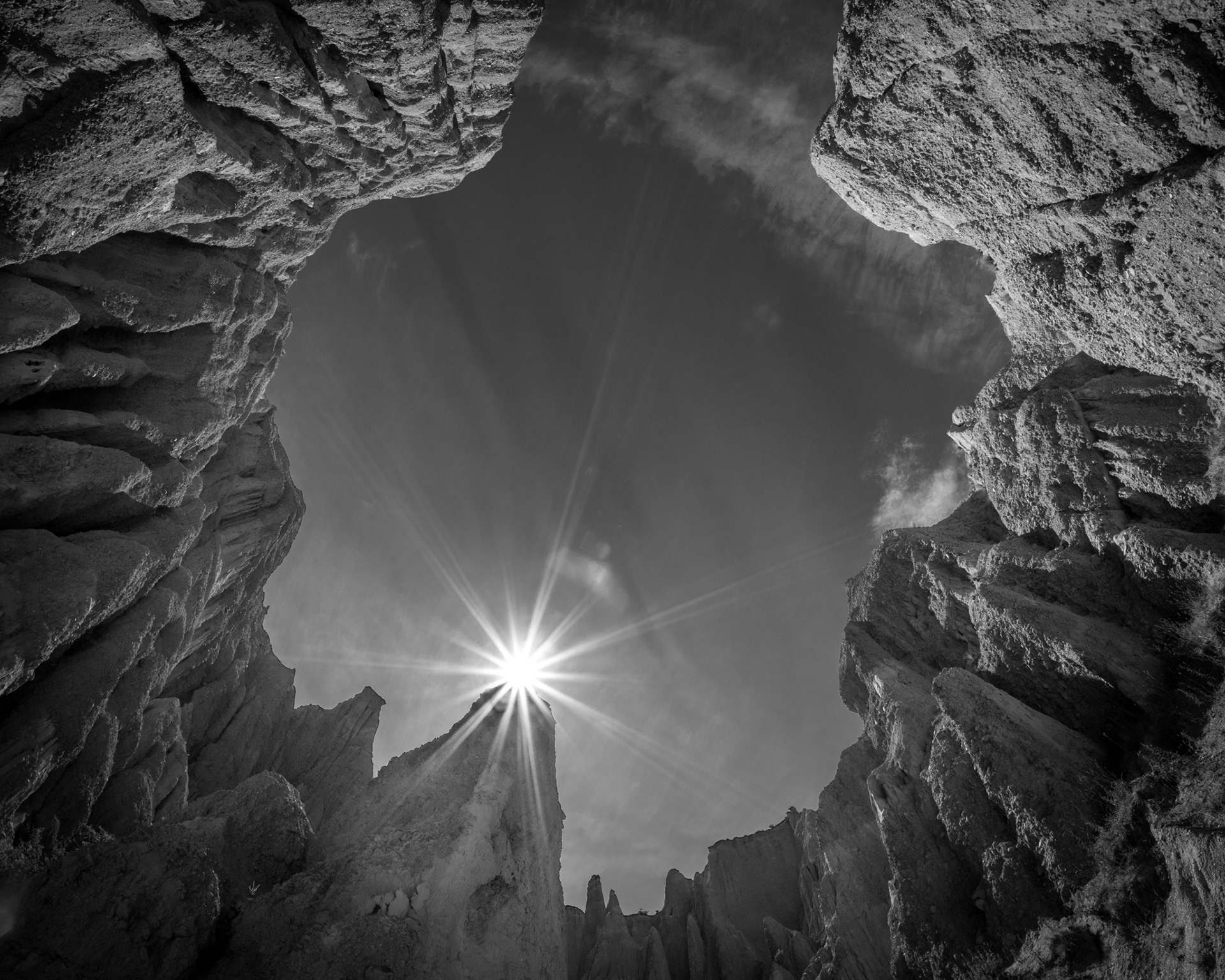 CLAY CLIFFS BW