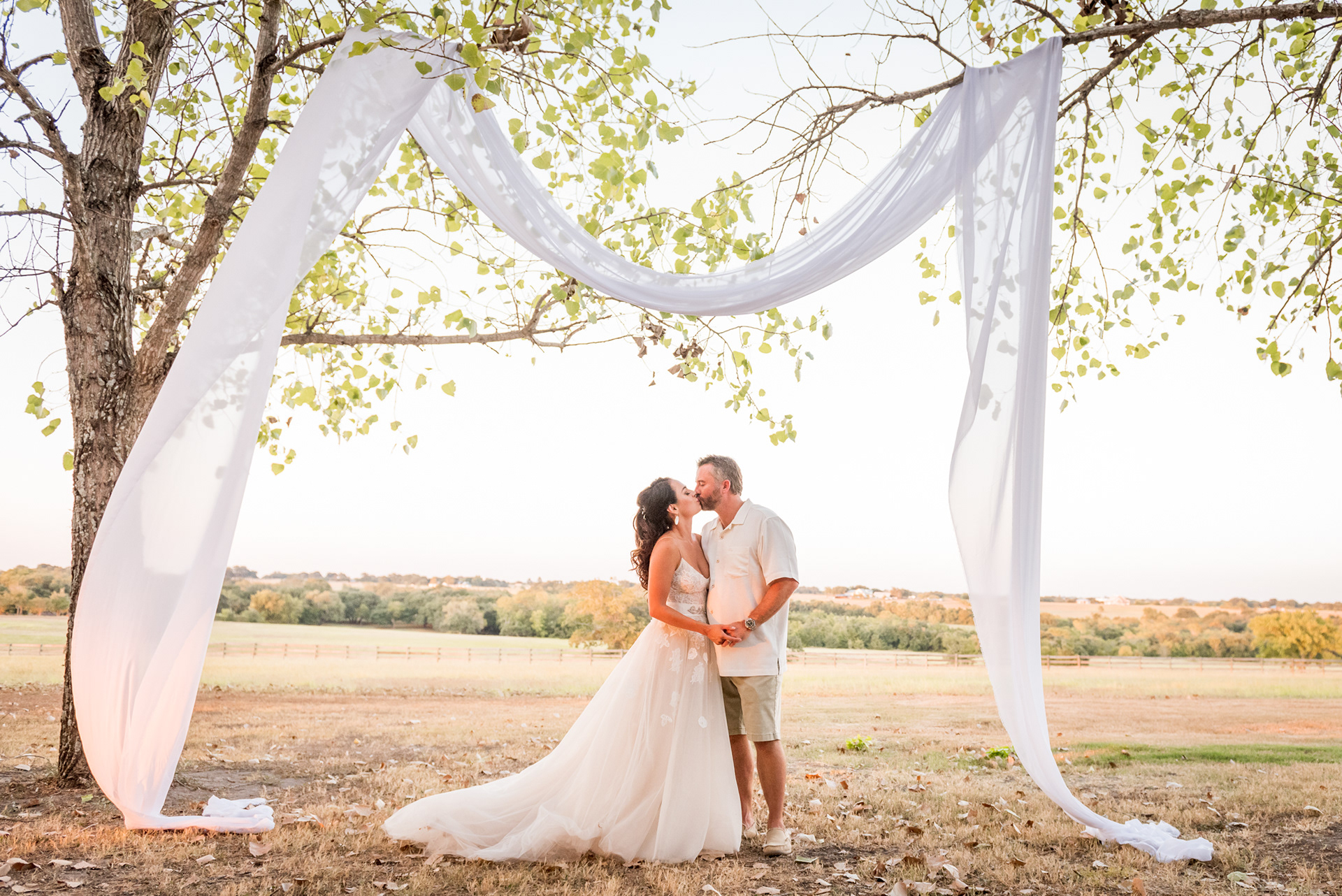 Wedding Day Photos taken in Brenham, TX by Wedding Photographer Aaron Resop @ permavista ranch & resort, Brenham, TX 77833