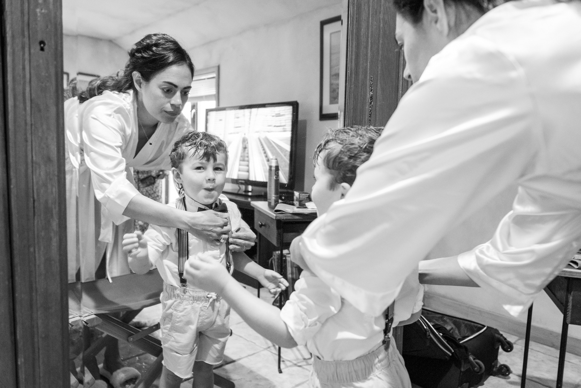 Wedding Day Photos taken in Brenham, TX by Wedding Photographer Aaron Resop @ permavista ranch & resort, Brenham, TX 77833