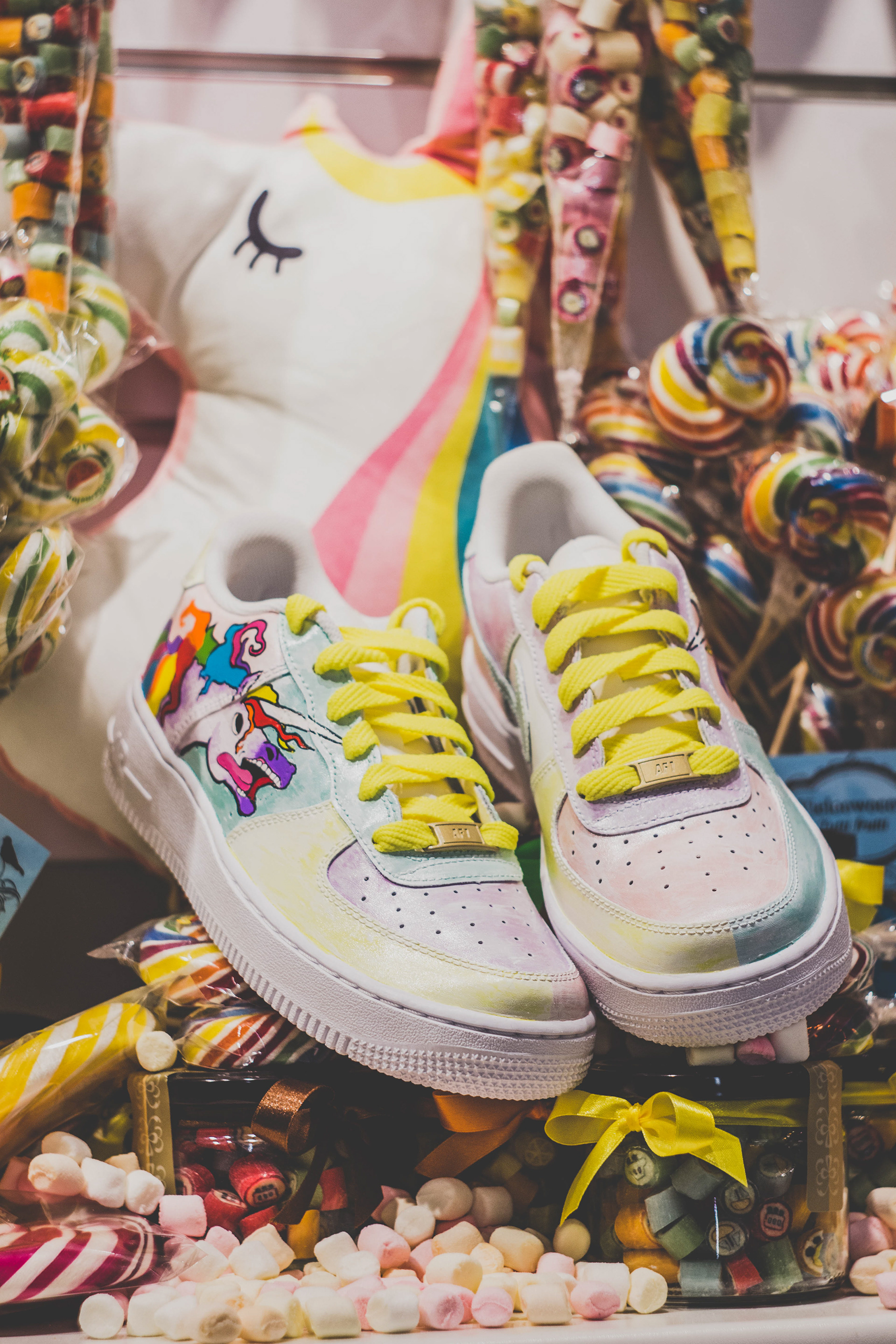 OuQuier Customs