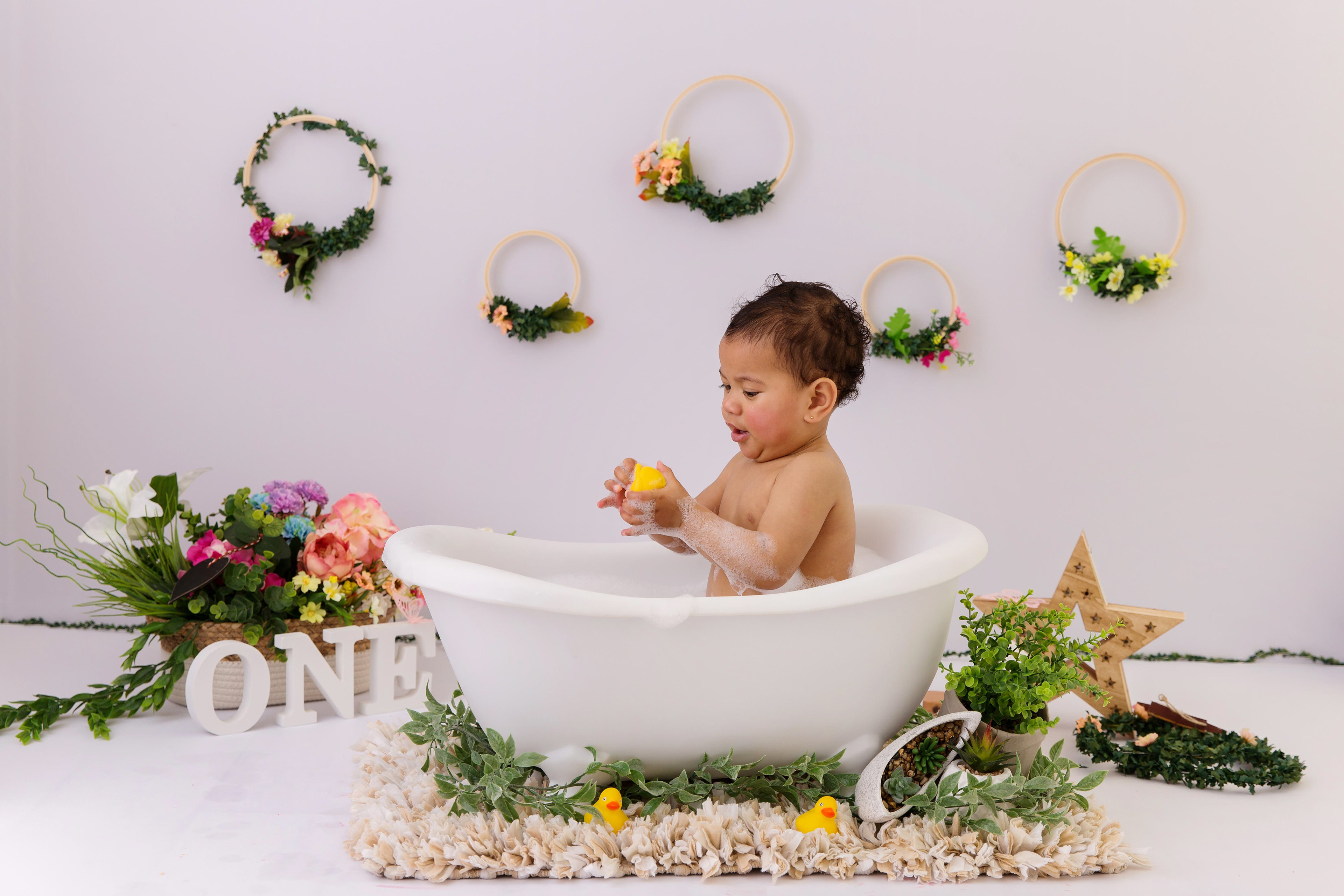 Lara Drew Photography - Auckland cake smash photography