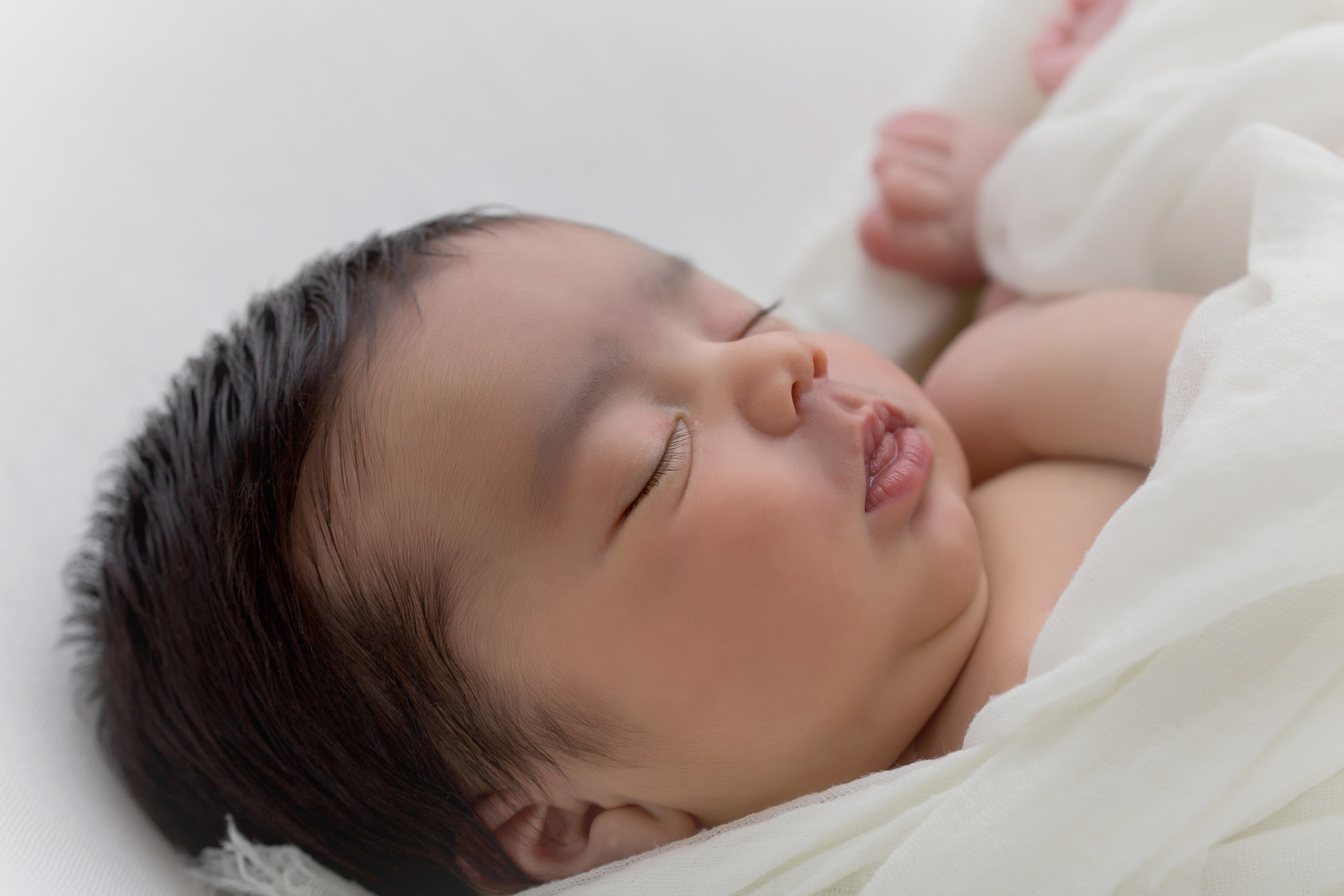 Lara Drew Photography - Auckland newborn photographer