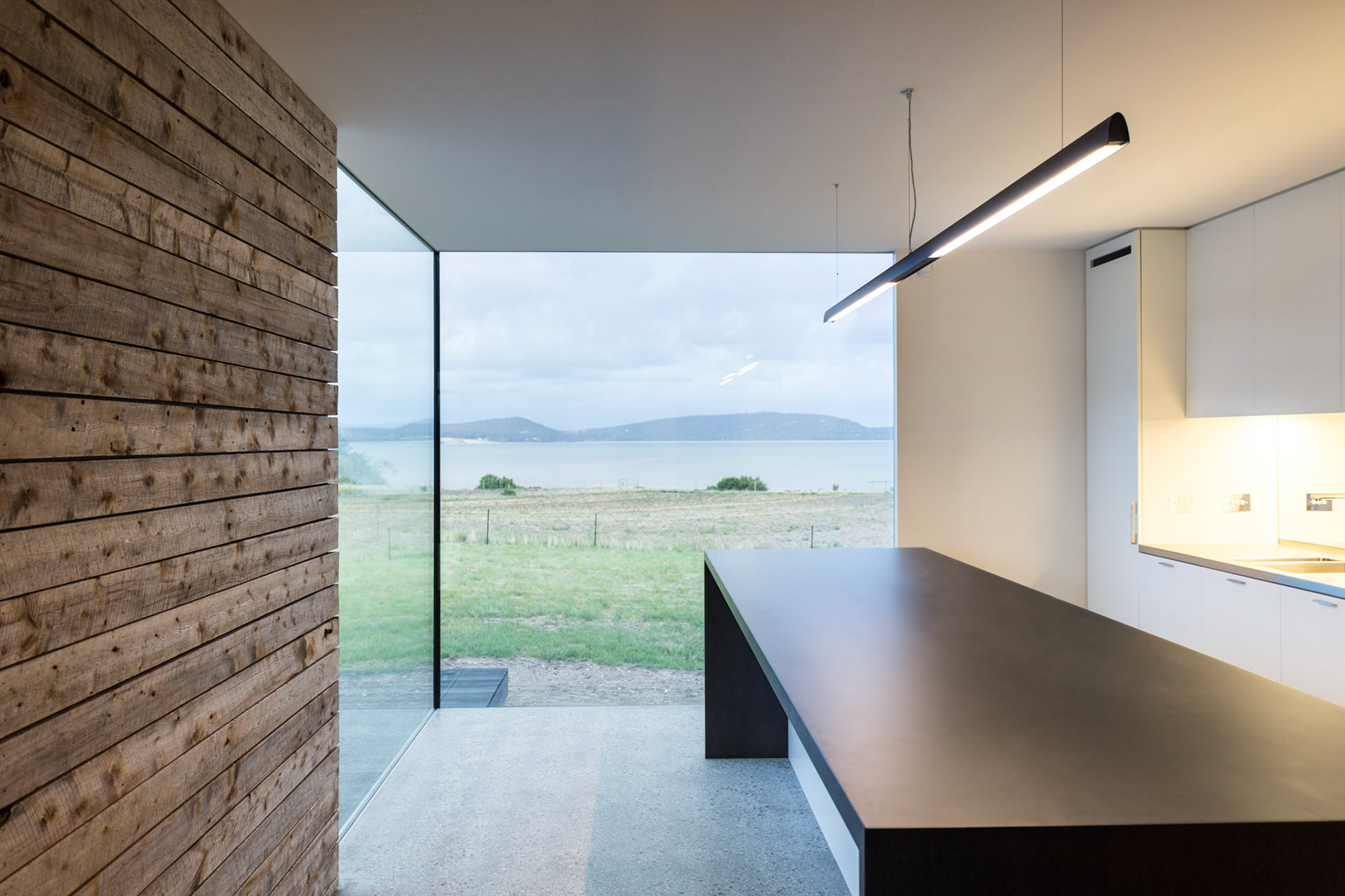 MGA Maria Gigney Architects - South Arm house