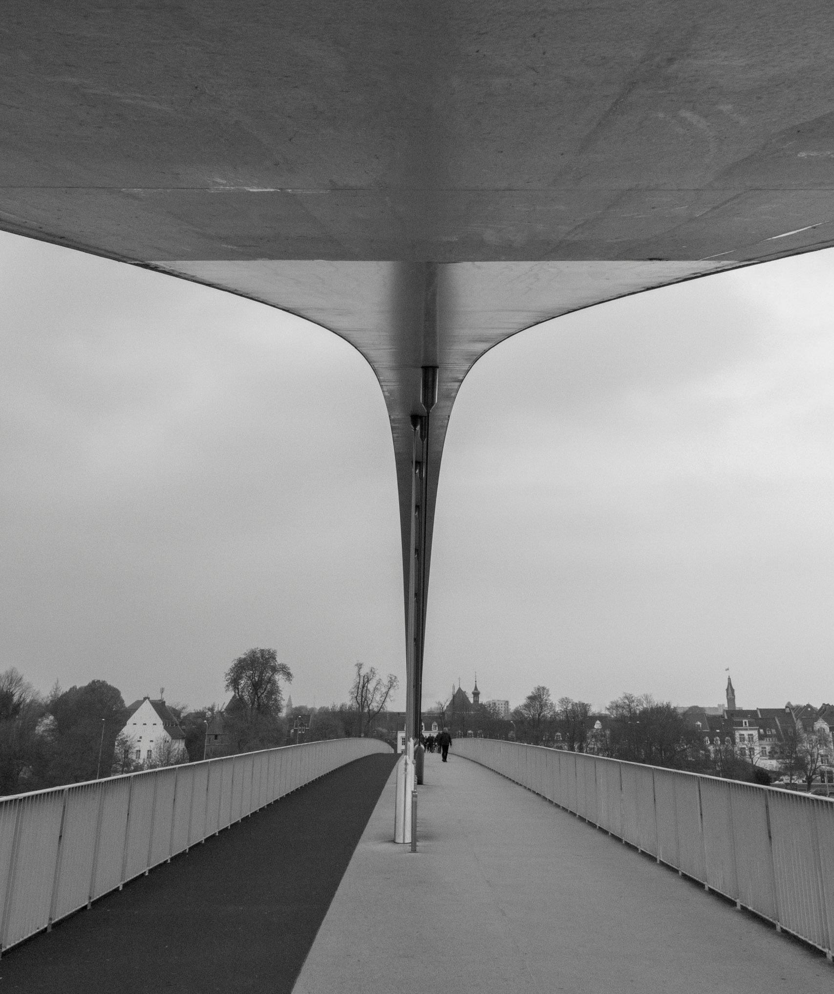 Hoge brug Maastricht