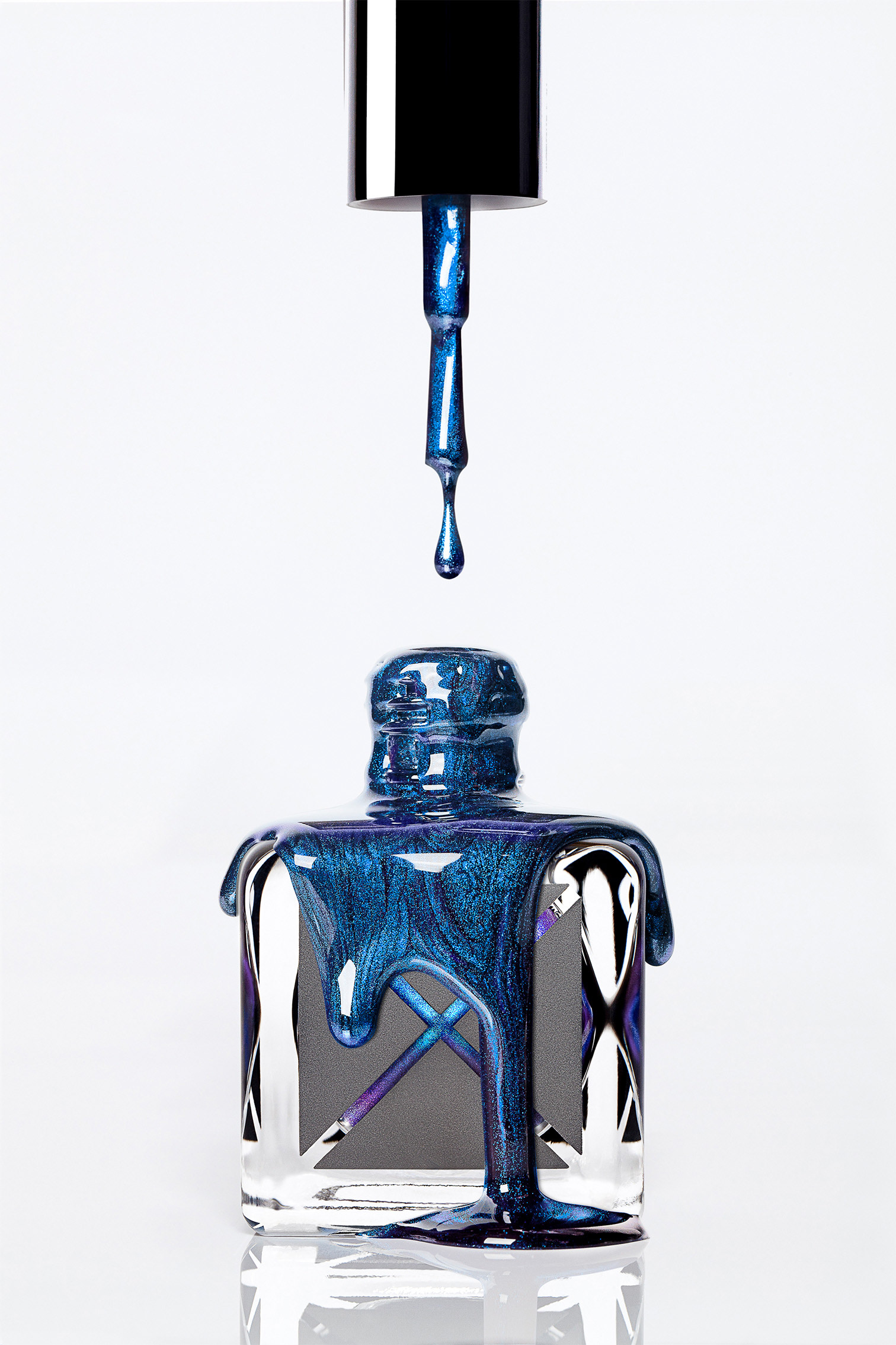 The Glitter Box, lumière et couleur.