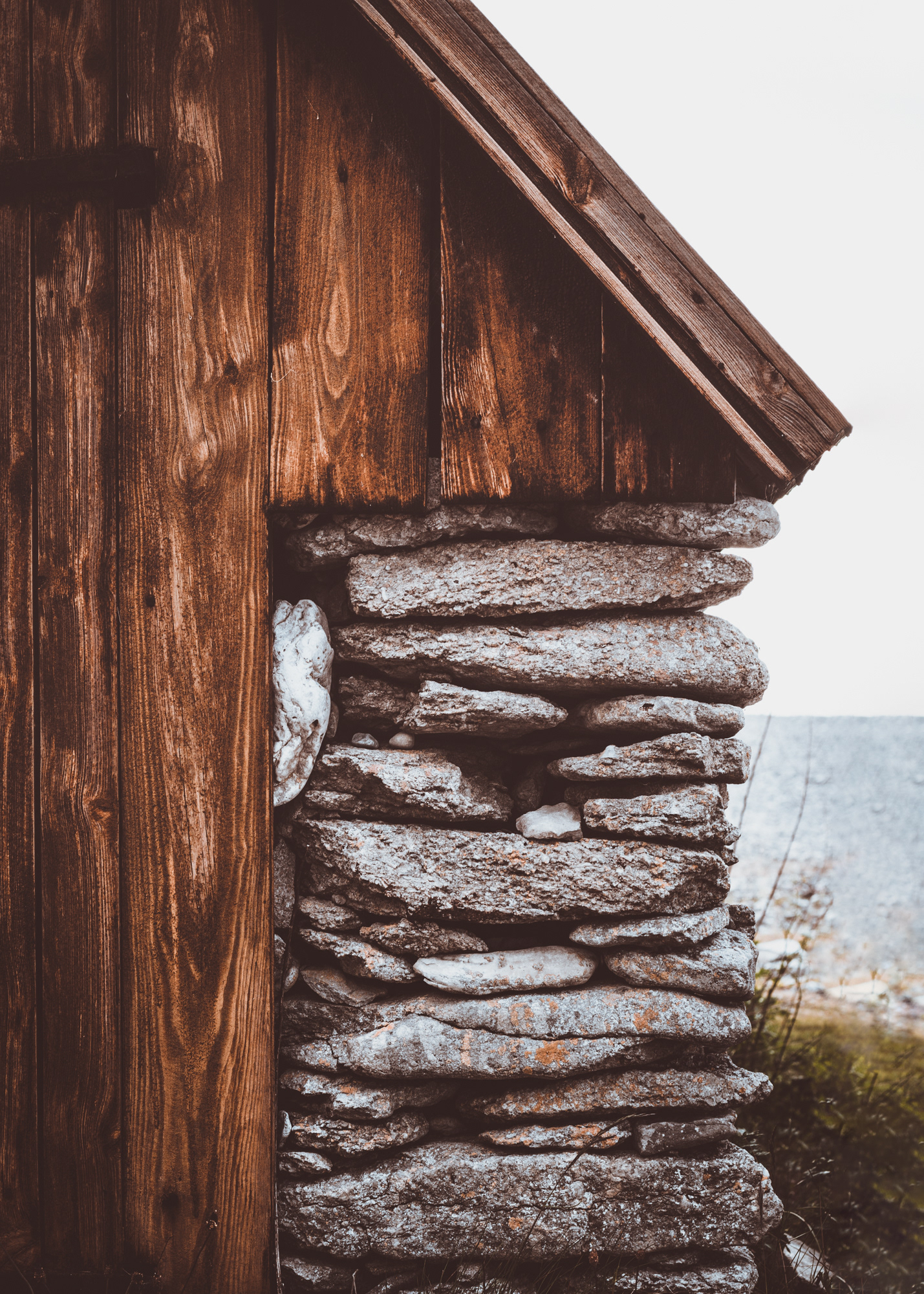 Cabins & Limestone
