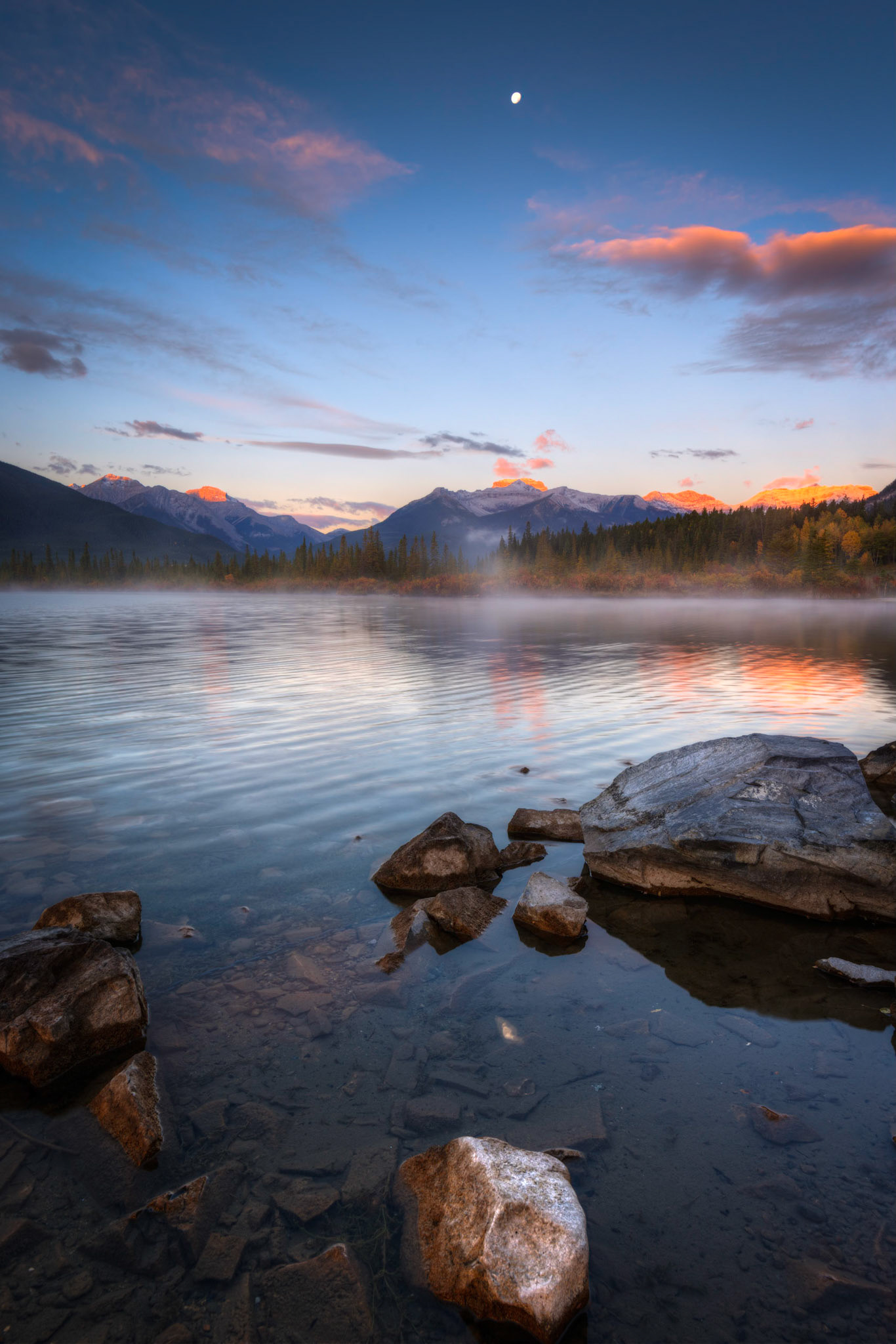 Early on a crisp late-summer morning, at Vermillion Lakes.Banff National ParkAlberta, CanadaSeptember 19, 2016This is an HDR image consisting of 5 exposures merged in Photomatix Pro. Additional processing in Lightroom and Photoshop.PENTAX K-1, HD PENTAX-D FA 15-30mm F2.8ED SDM WRISO 100 21 mm  ⅕ sec at ƒ / 18