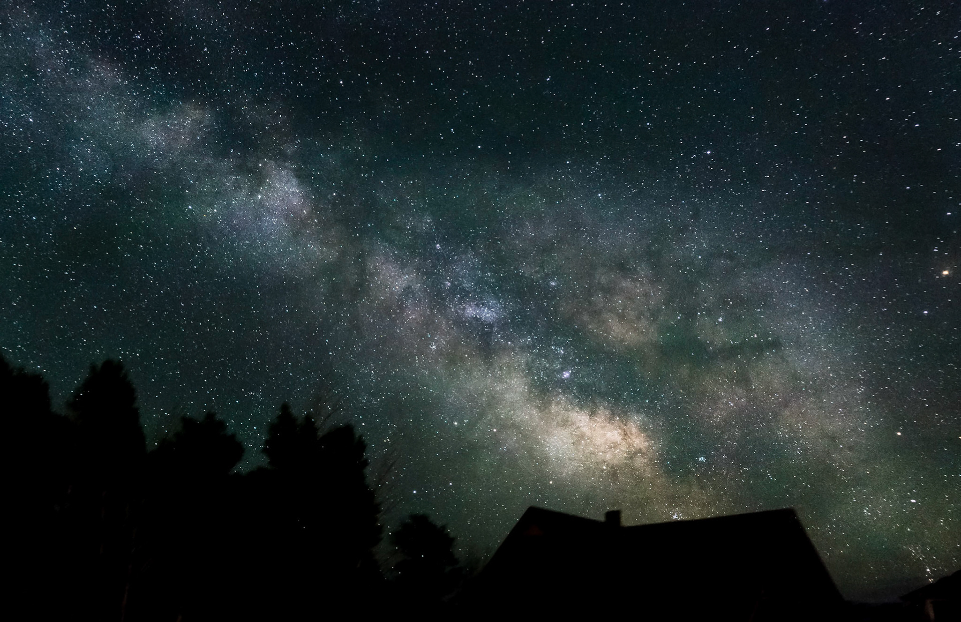 The core of the Milky Way rises above the farmhouse near the north Moulton Barn.  Grand Teton National Park19 June 2014PENTAX K-3, Sigma 10-20mm f/4-5.6 EX DCISO 800 18 mm  90.0 sec at ƒ / 5.6Prints of my work are available from my website at http://www.fingolfinphoto.comFollow me on Facebook at http://www.facebook.com/fingolfinphoto or http://www.facebook.com/pesterleAlso, http://500px.com/pesterle   http://www.flickr.com/photos/fingolfinphoto