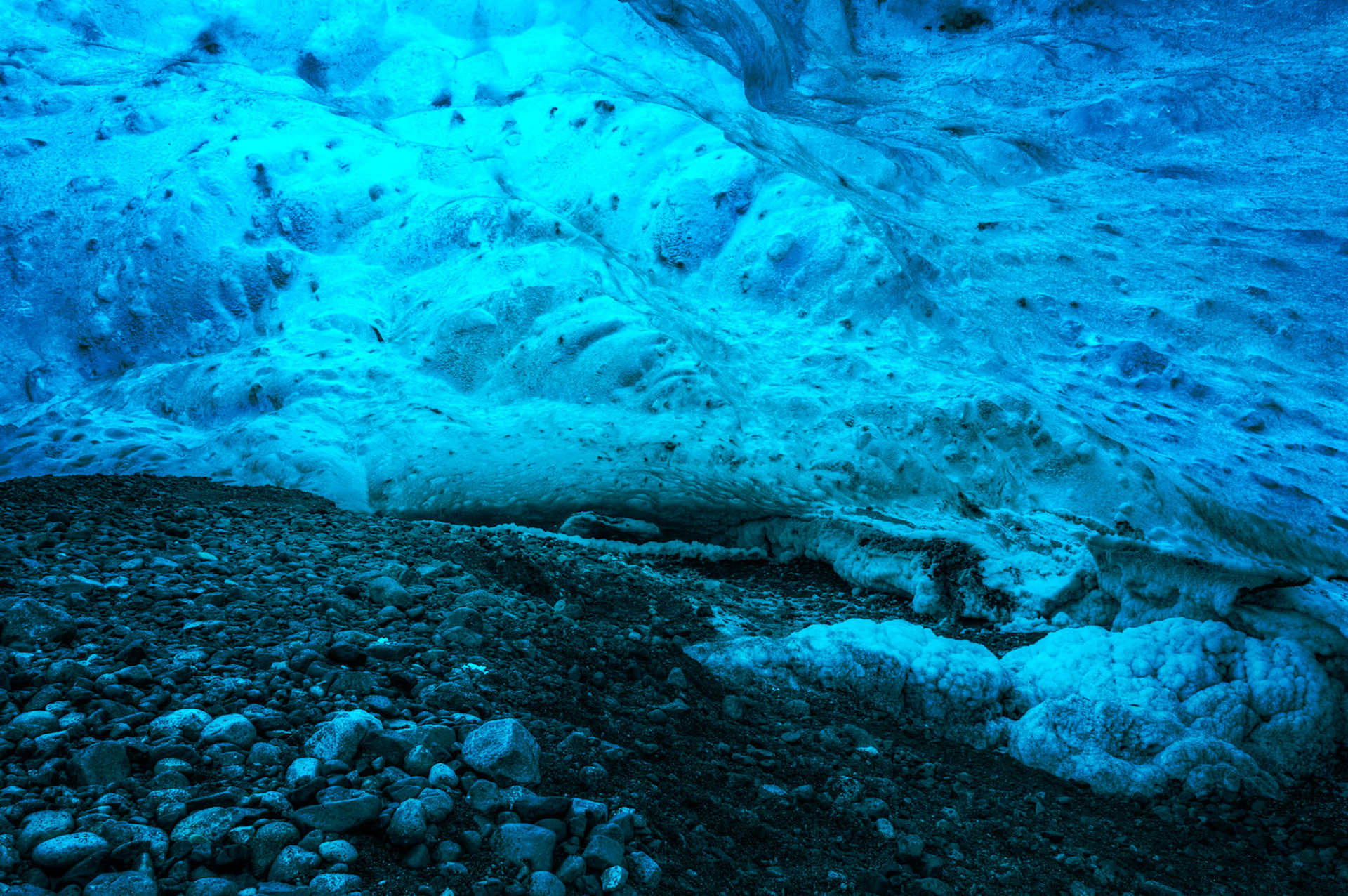 Inside an ice cave underneath the Vatnajökull Glacier.VatnajökulsþjóðgarðurFebruary 1, 2016This is an HDR image consisting of 5 exposures merged in Photomatix Pro. Additional processing in Lightroom and Photoshop.PENTAX K-3, Sigma 18-35mm f/1.8 DC HSM ArtISO 100 18 mm  4.0 sec at ƒ / 13