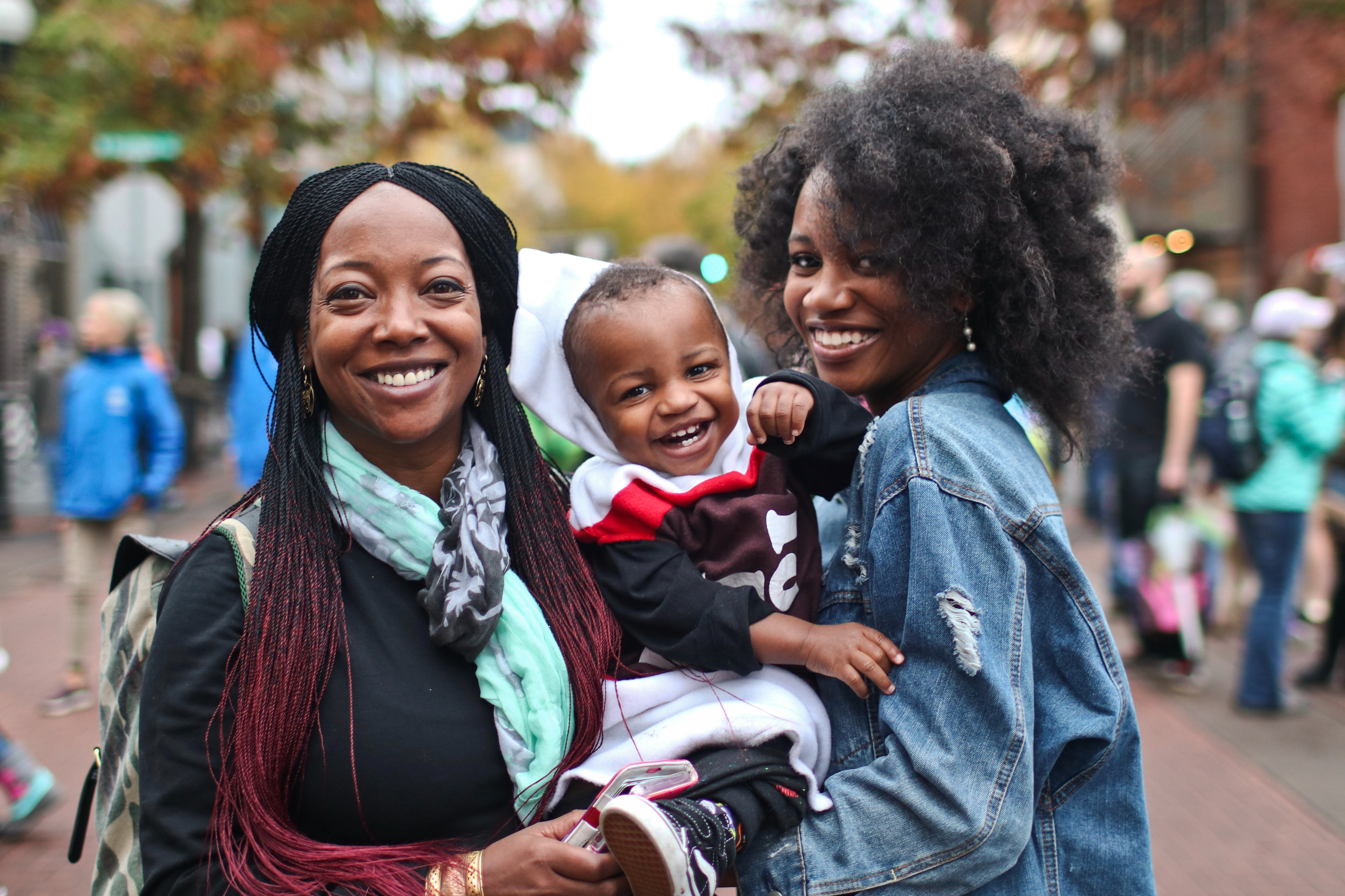 Happy family at downtown Eugene event