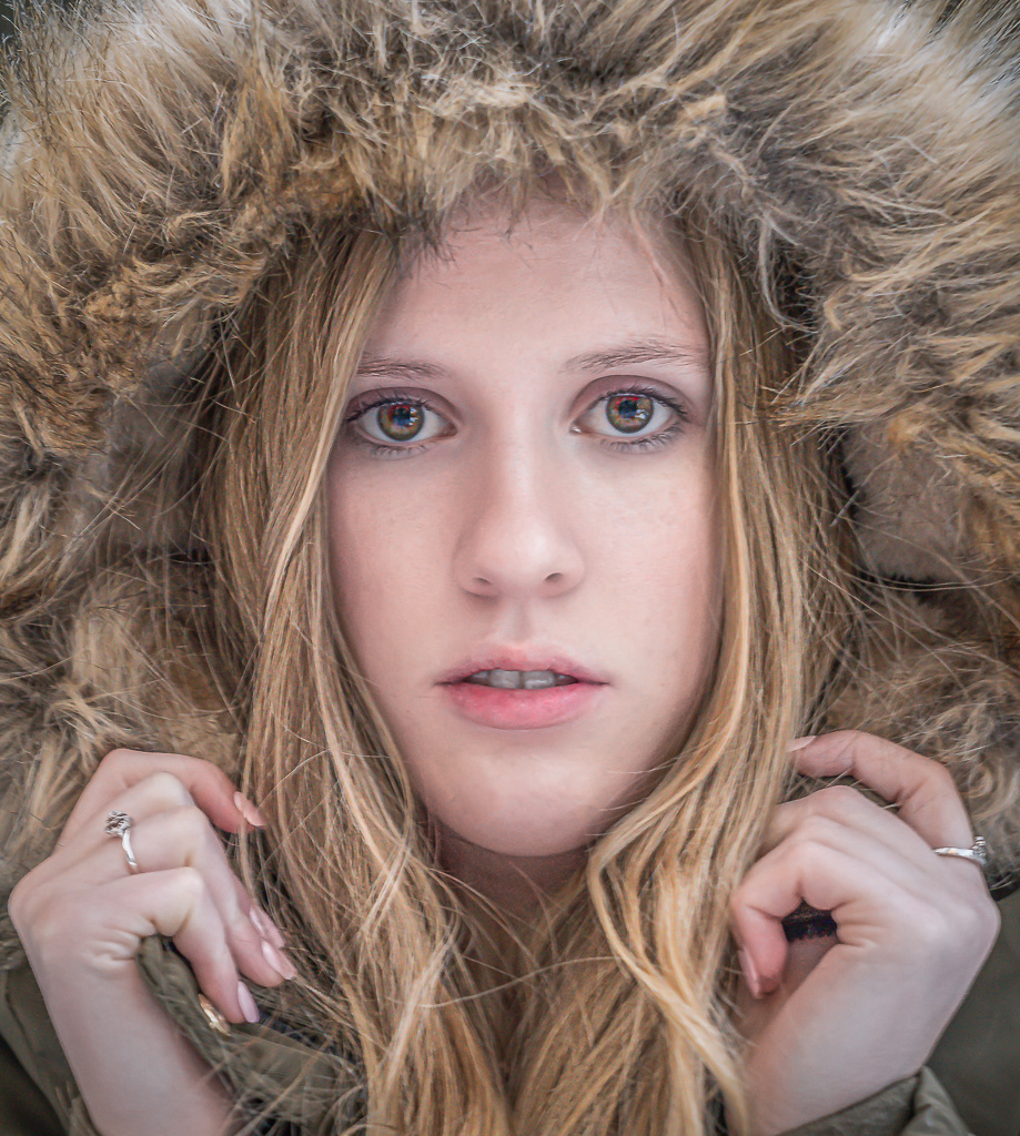 Winter senior portrait of Krista. Shoot by Scott Campbell Photography MT