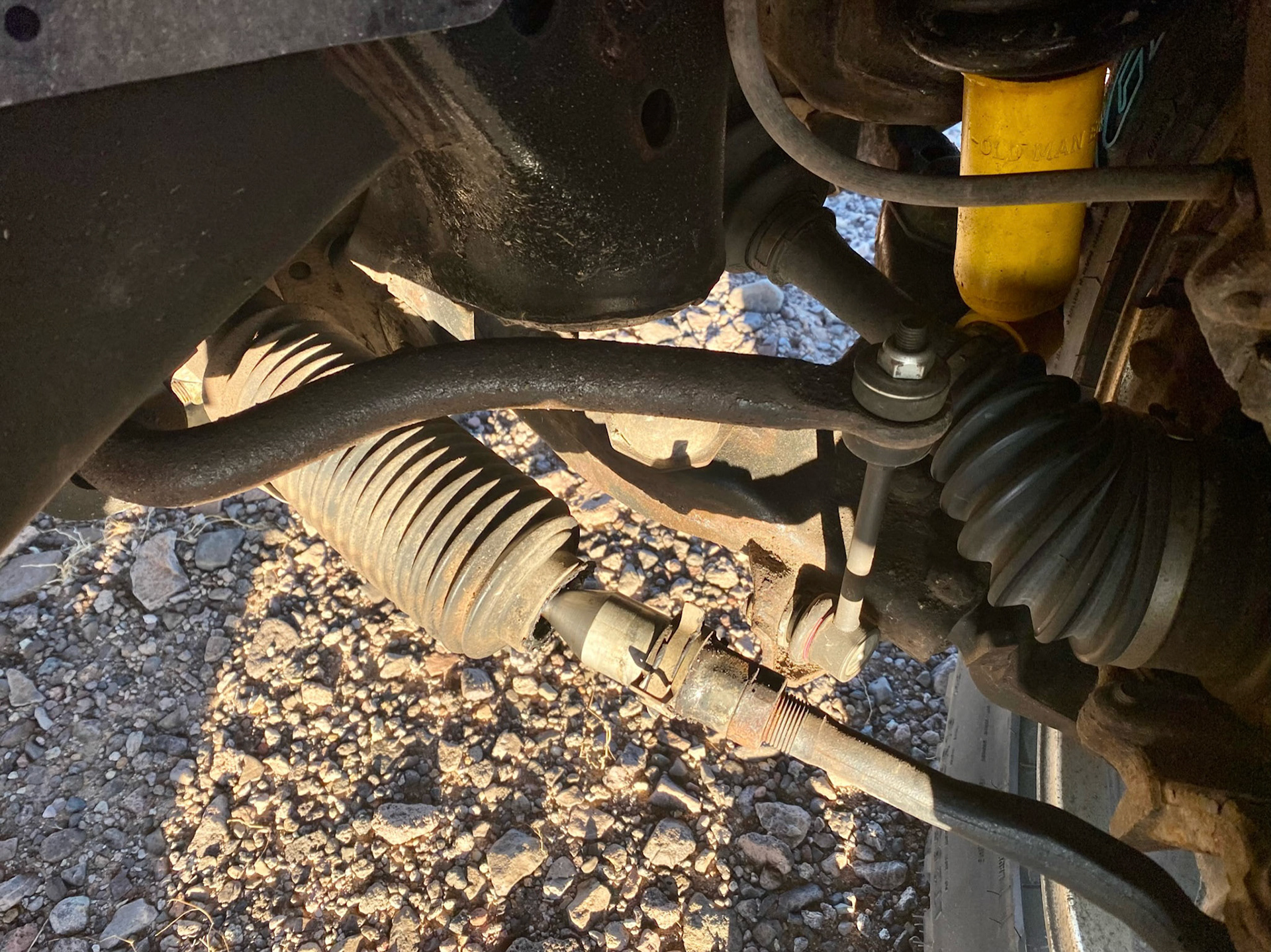 tie rod bellow broke