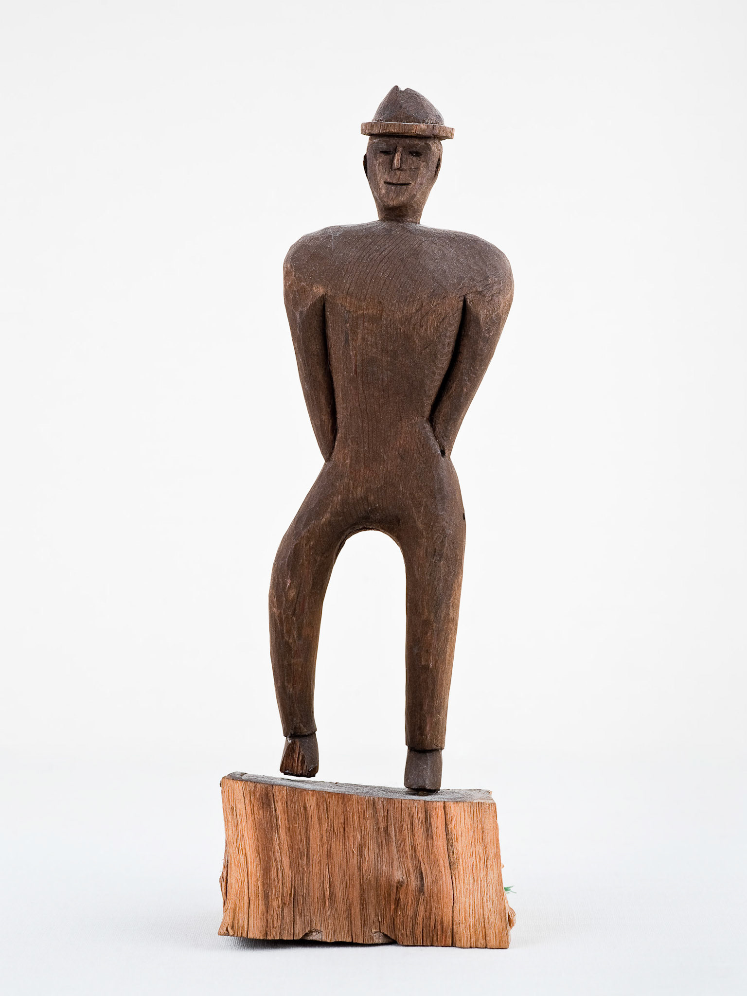 Bill Brown (approx. 1980). Folk Carving US