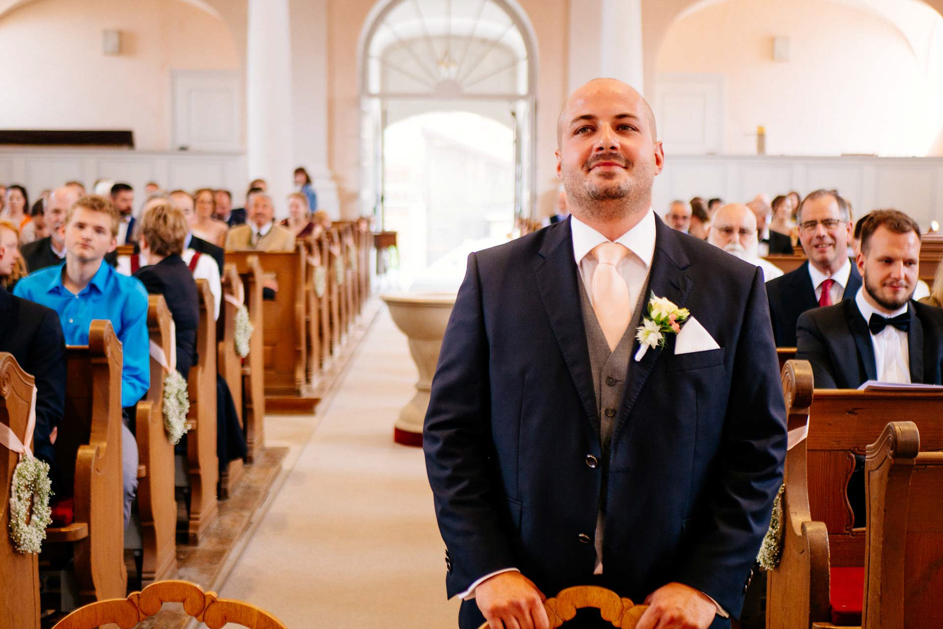 hochzeitsfotograf, hochzeitsfotografie, volkach, wuerzburg, schweinfurt, kitzingen, franken, warten