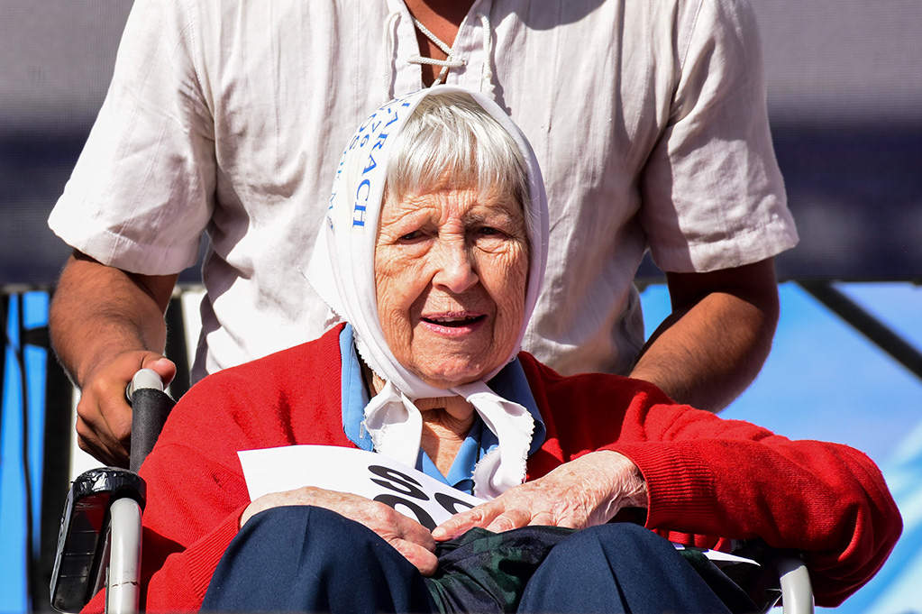 Abuelas de Plaza de Mayo en la conmemoración del 24 de marzo en la Ciudad de Buenos Aires del 2019